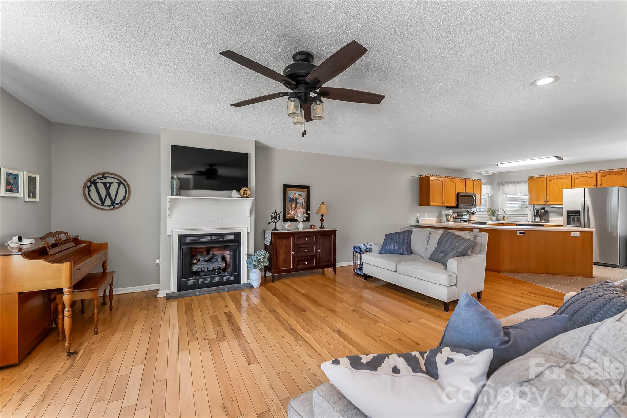 3955 Northernmistic Drive — Maiden