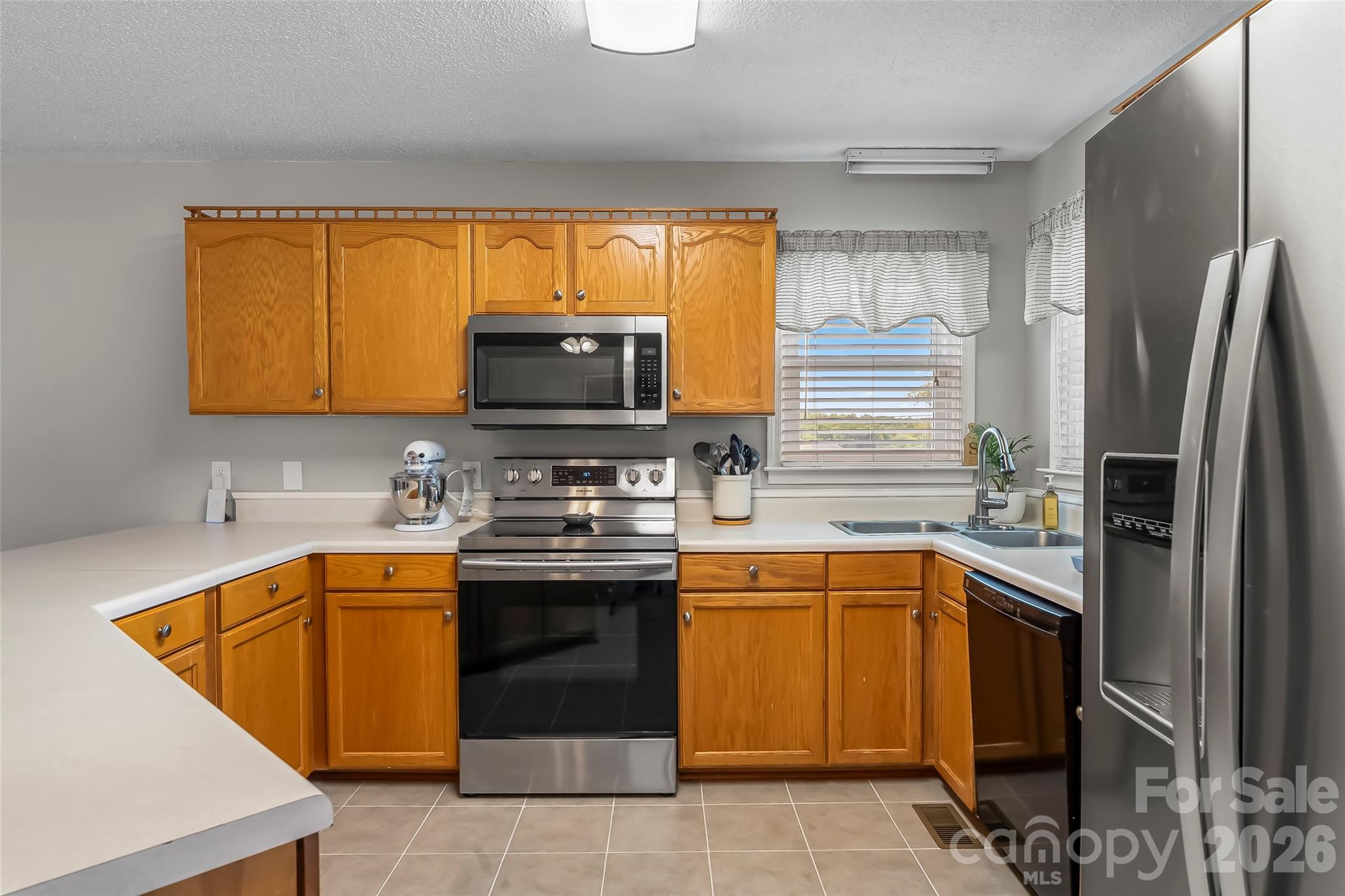 3955 Northernmistic Drive — Maiden