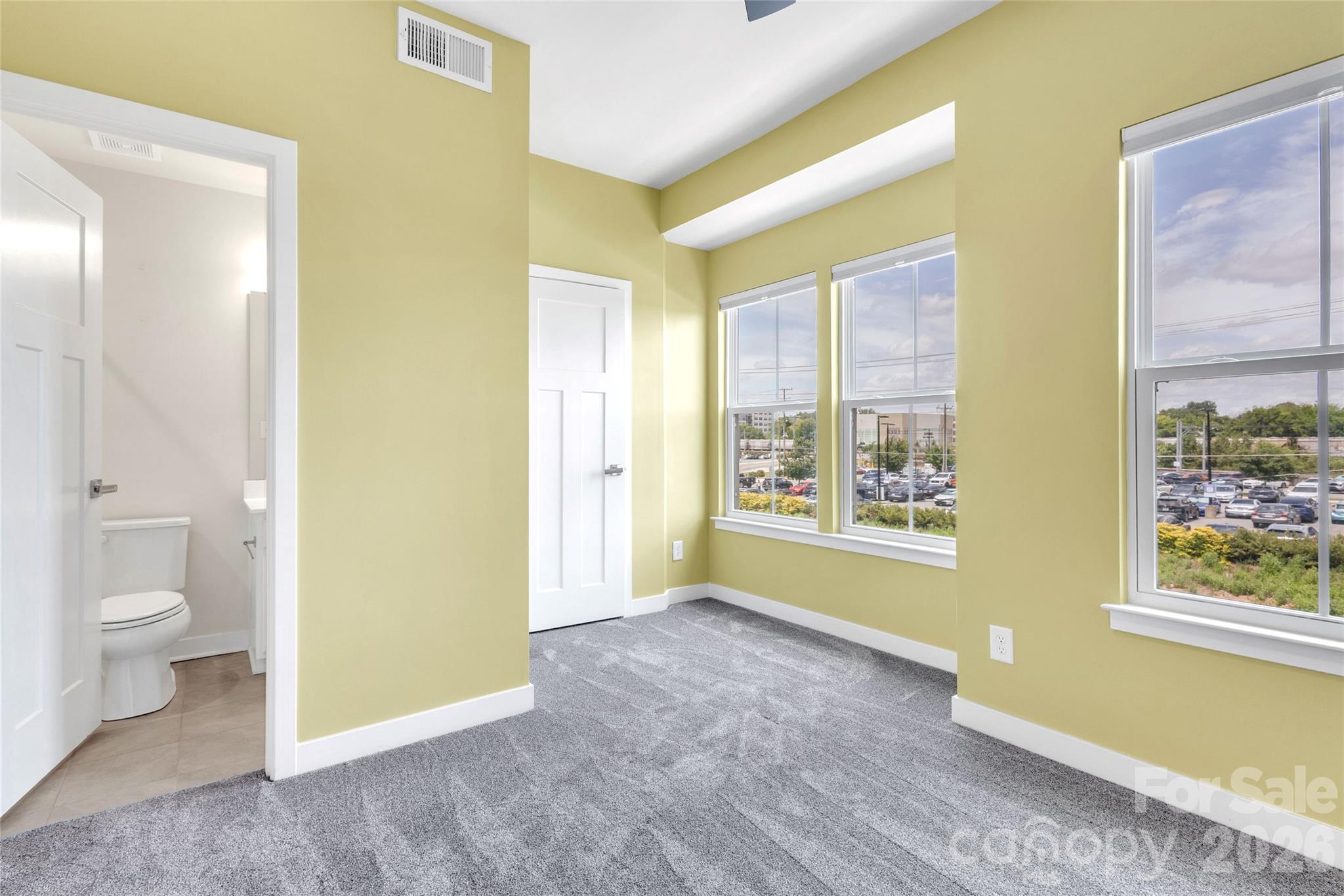 268 Parkwood Avenue — Charlotte