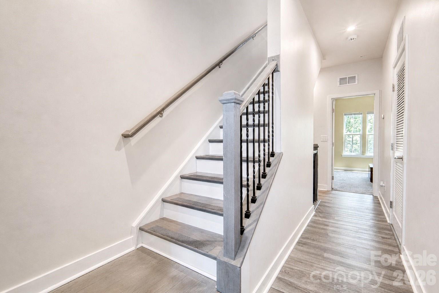 268 Parkwood Avenue — Charlotte