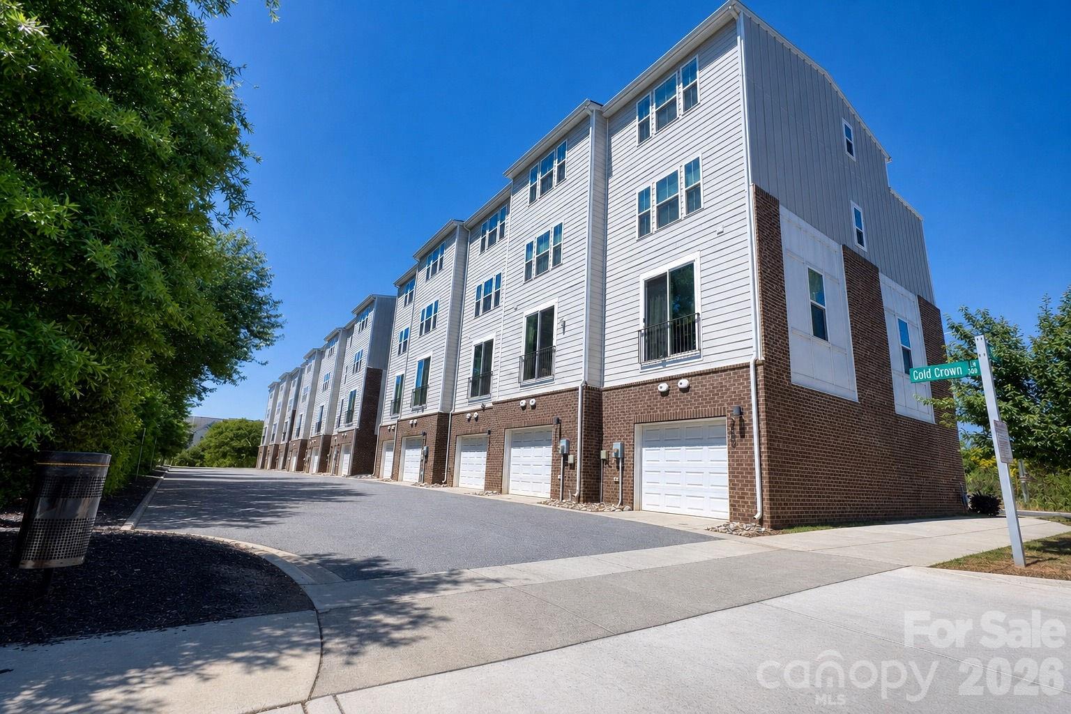 268 Parkwood Avenue — Charlotte