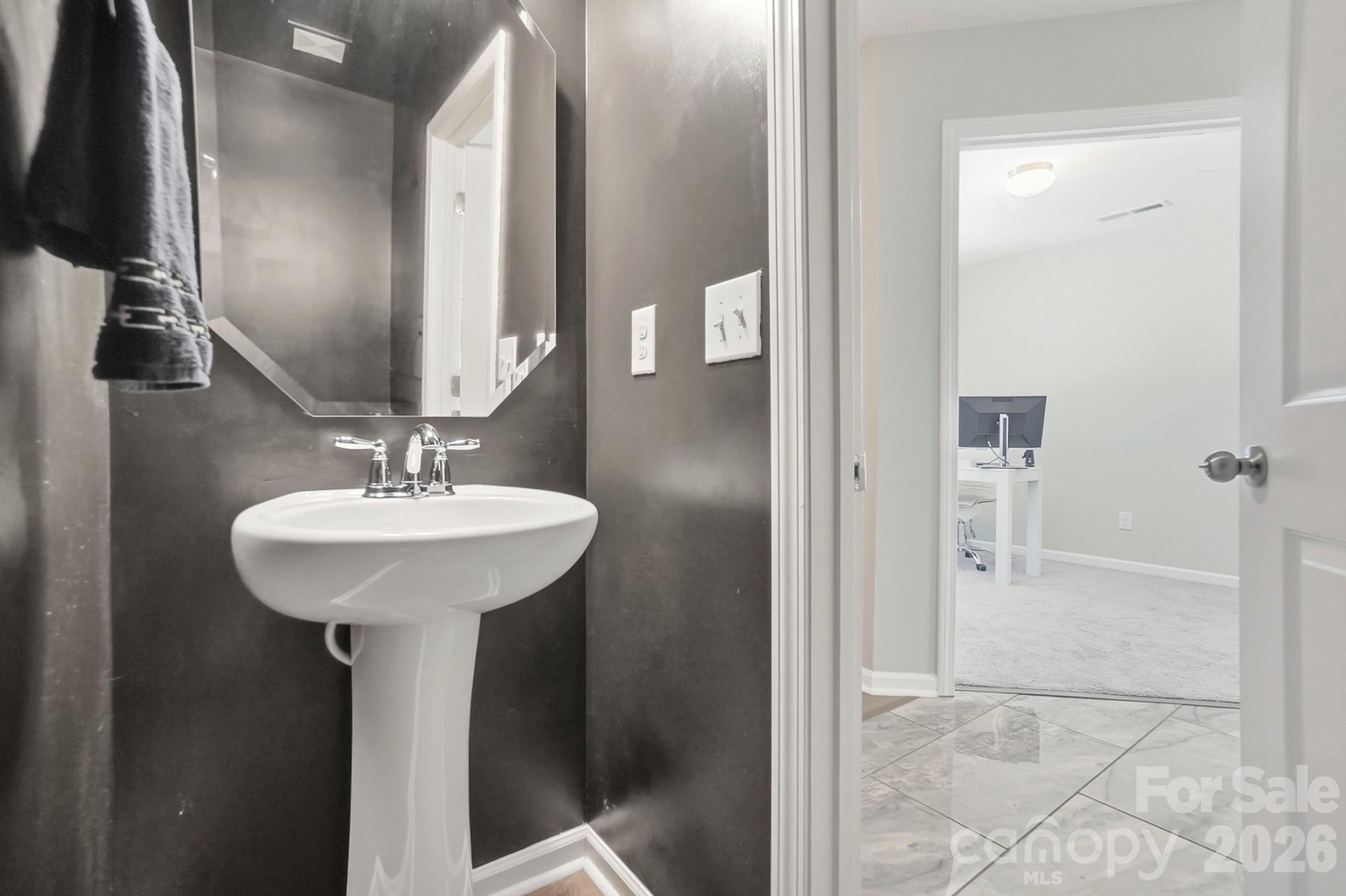 9413 Hanberry Boulevard — Charlotte