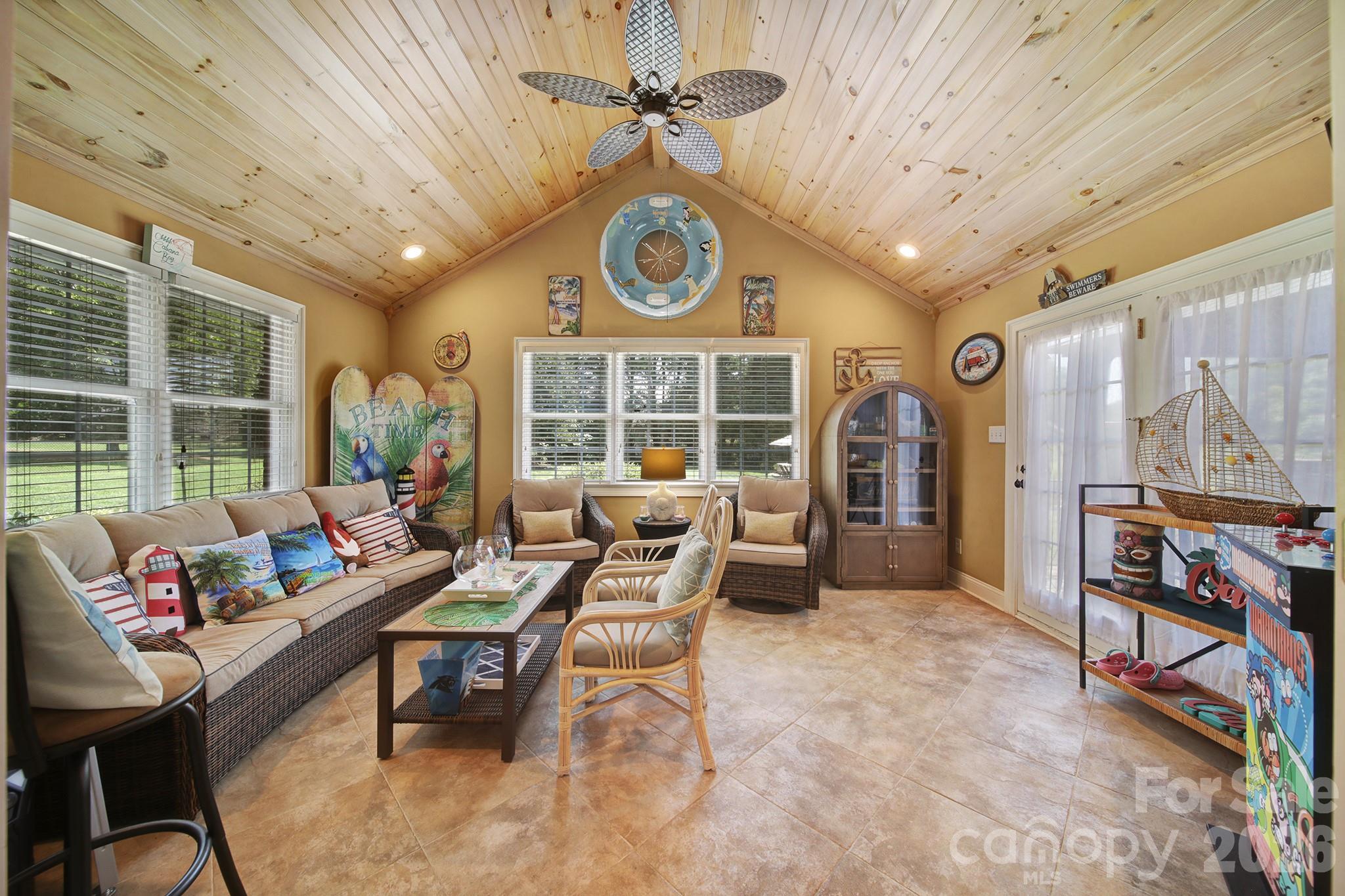 129 Verna Drive — Statesville