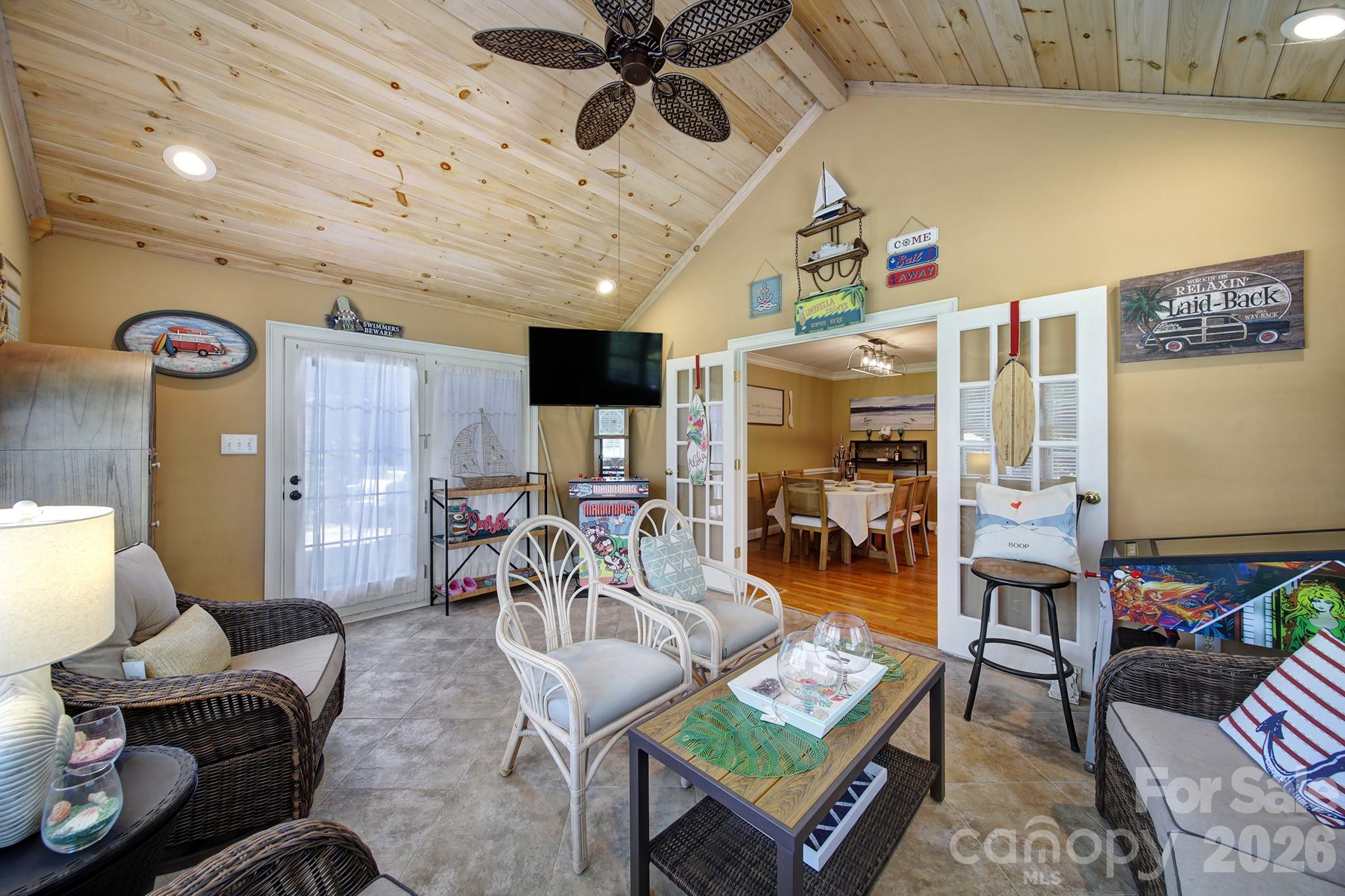 129 Verna Drive — Statesville