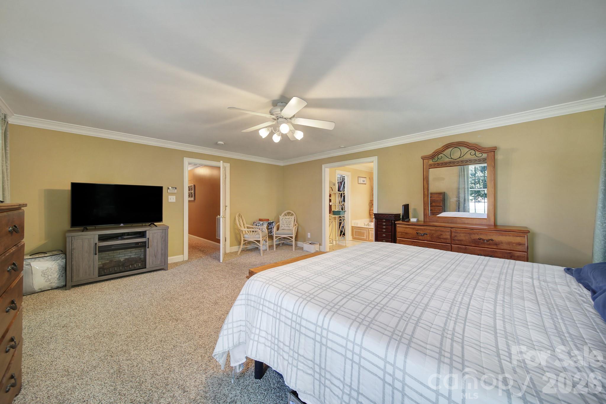 129 Verna Drive — Statesville