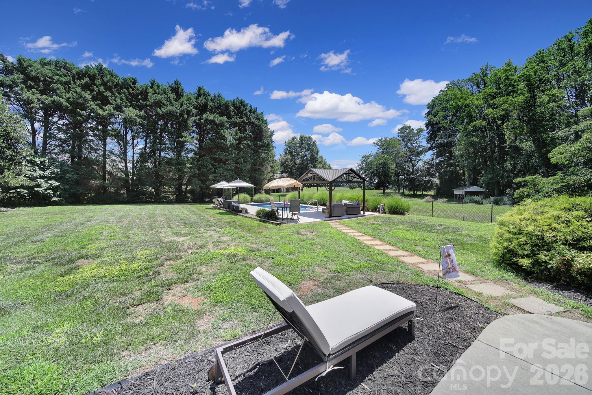 129 Verna Drive — Statesville