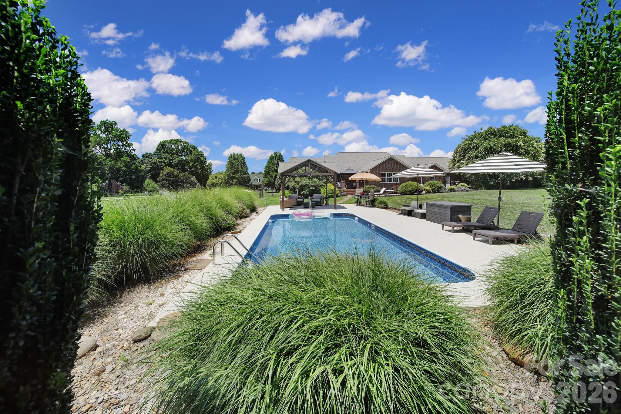 129 Verna Drive — Statesville