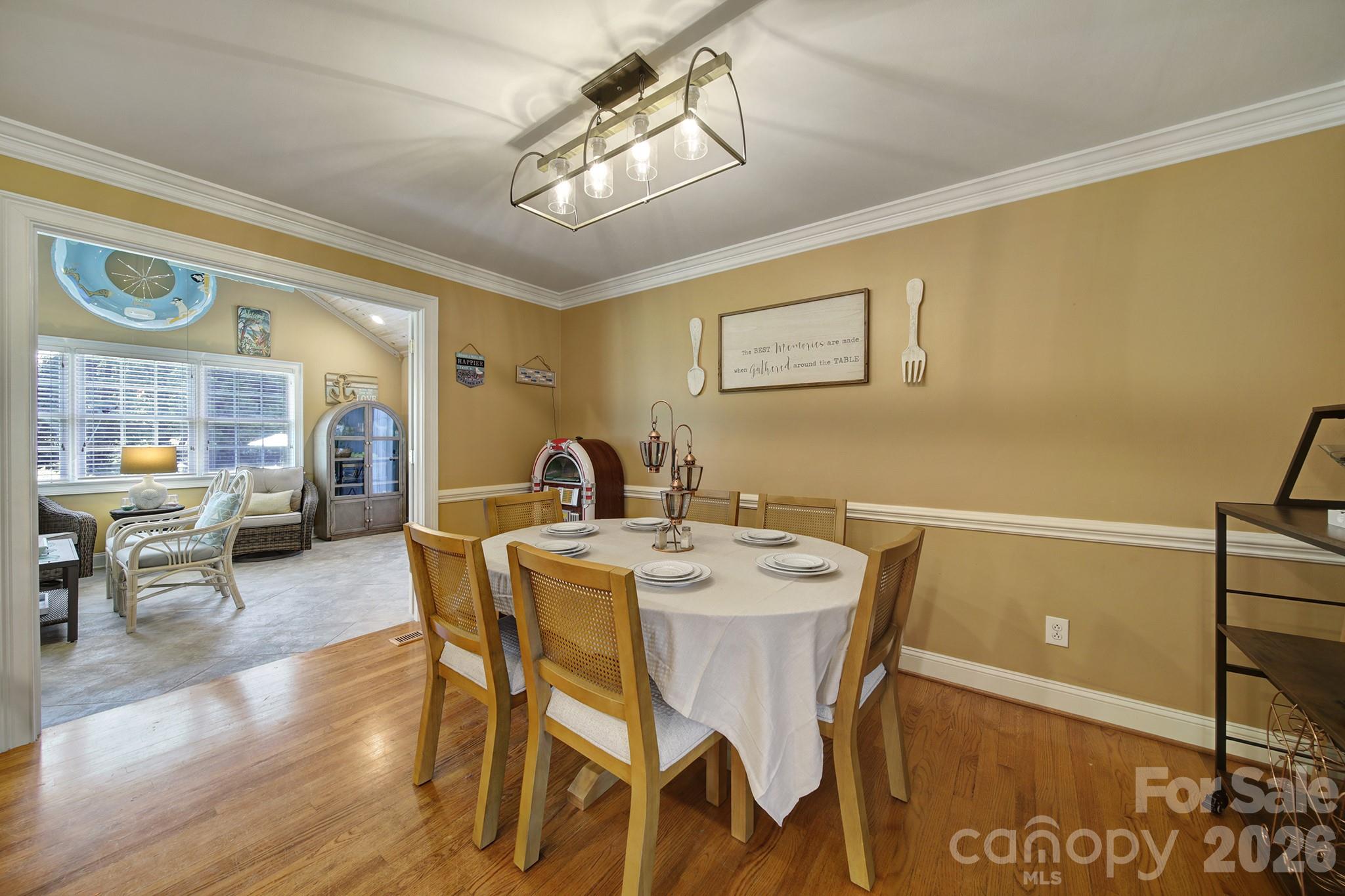 129 Verna Drive — Statesville
