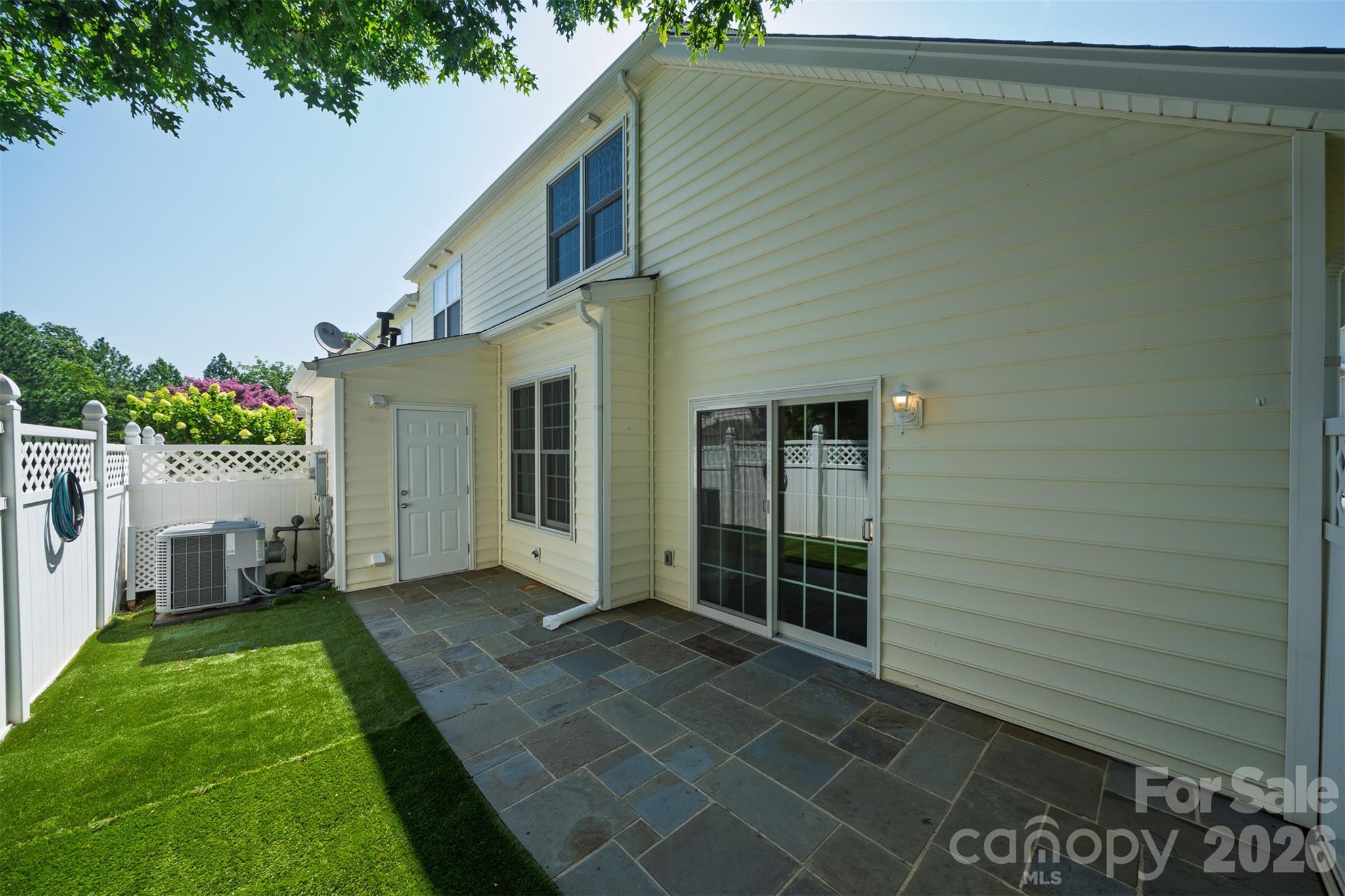 207 Dawn Mist Lane — Fort Mill