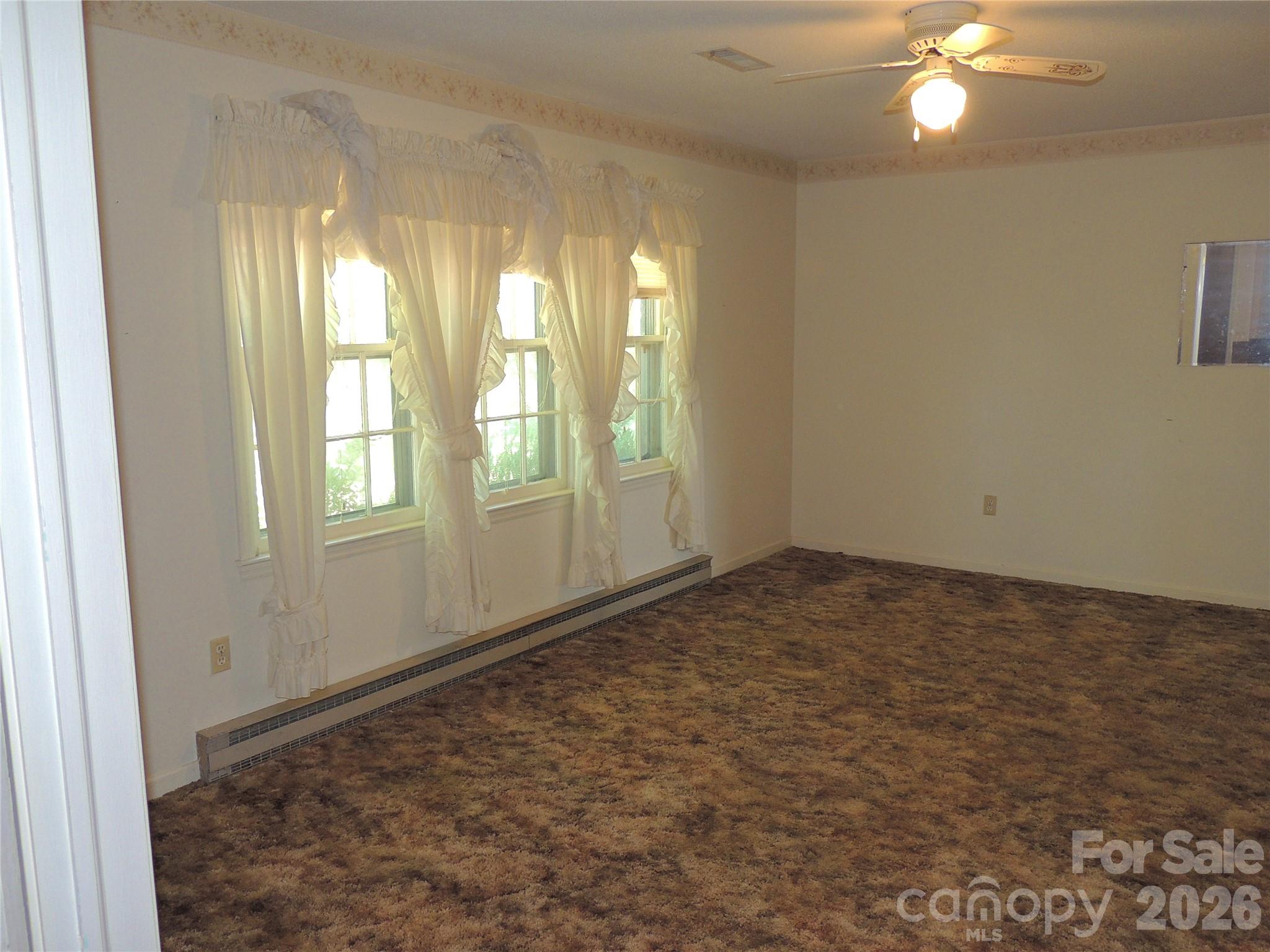 632 Rock Corner Road — Forest City