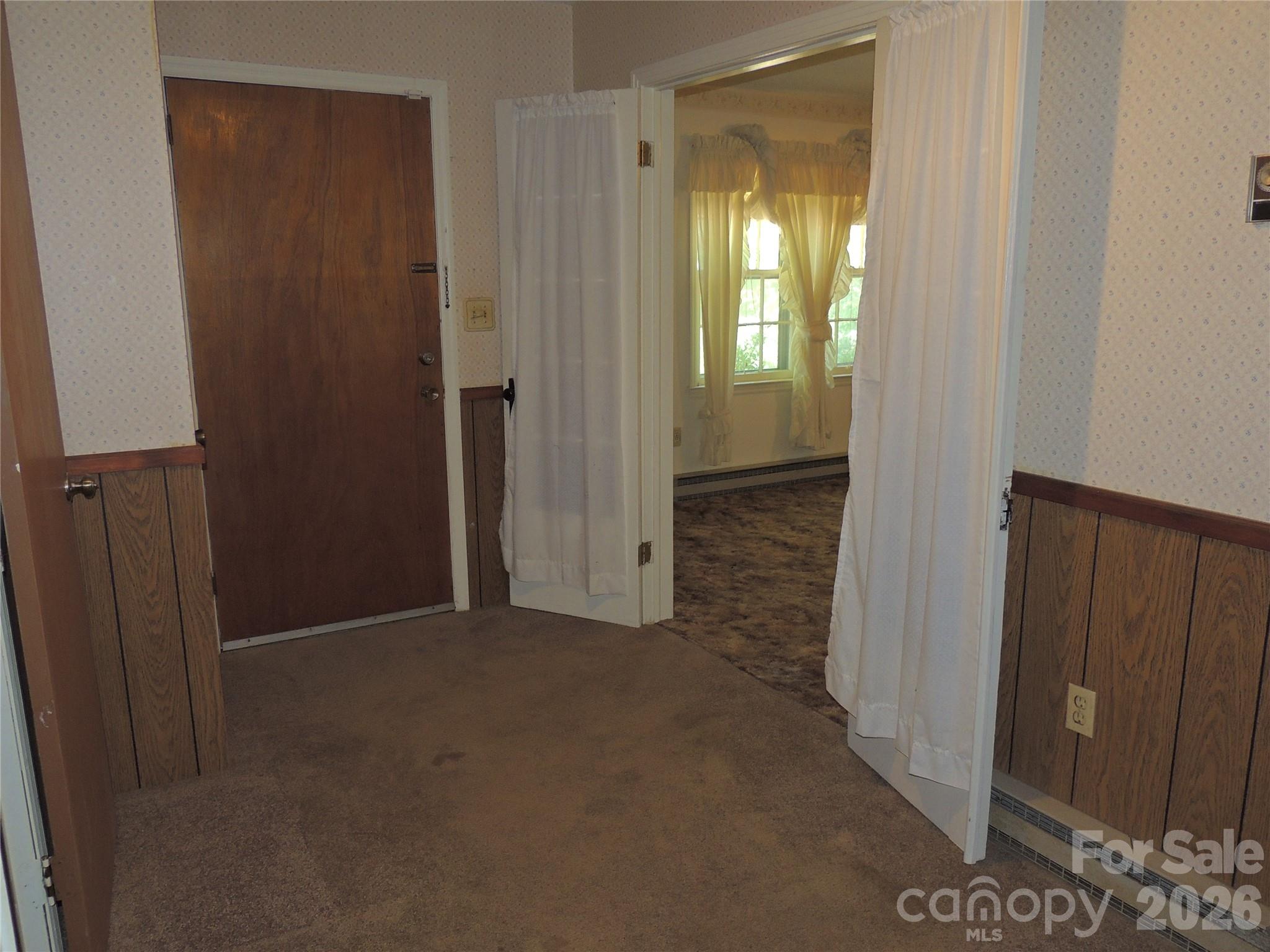 632 Rock Corner Road — Forest City
