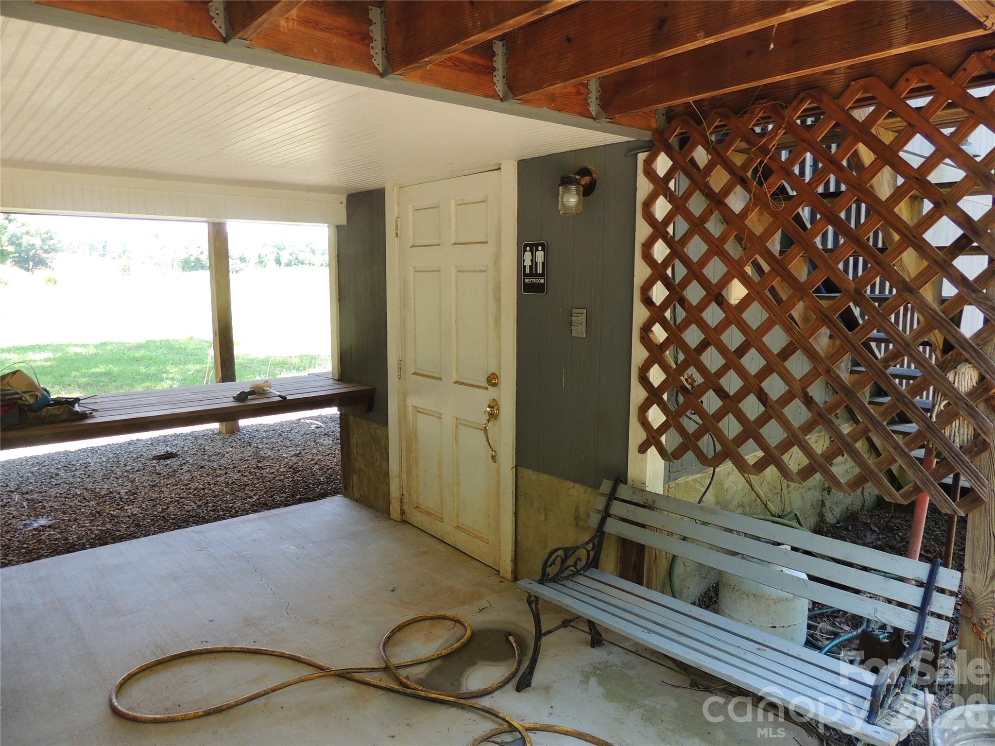 632 Rock Corner Road — Forest City