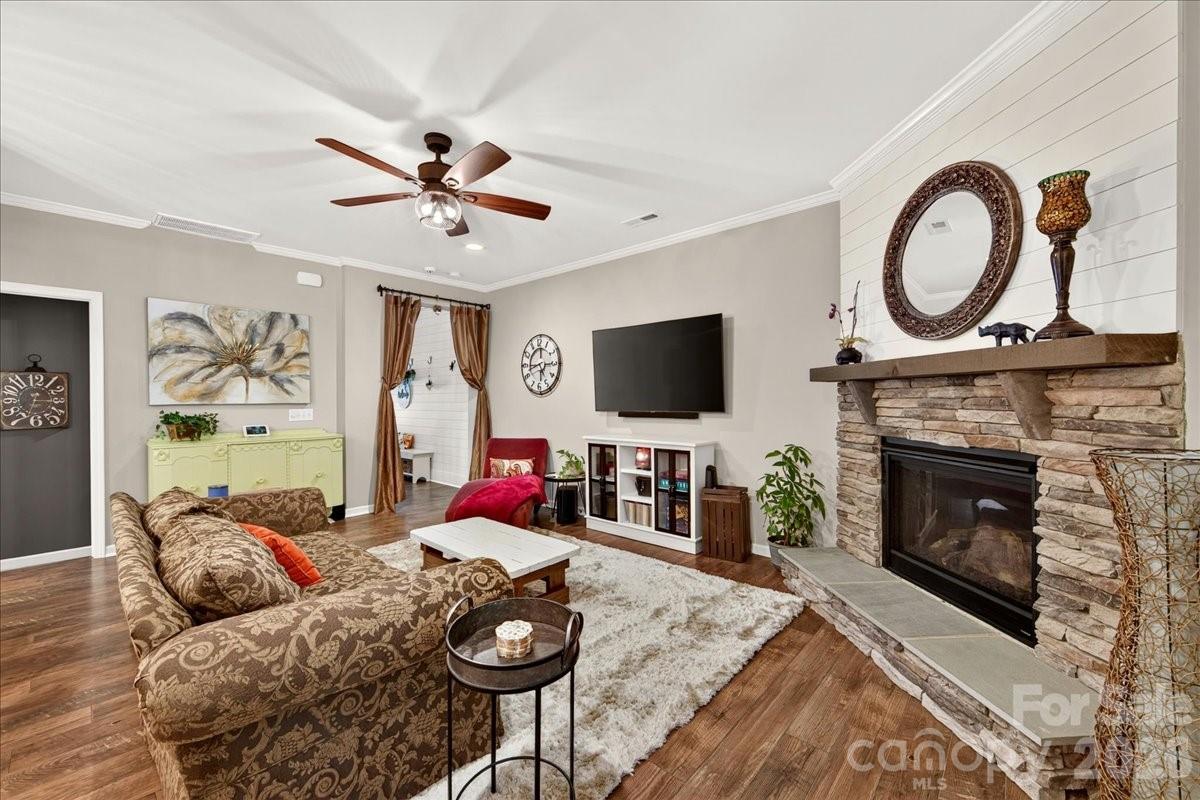 3093 Hartson Pointe Drive — Fort Mill