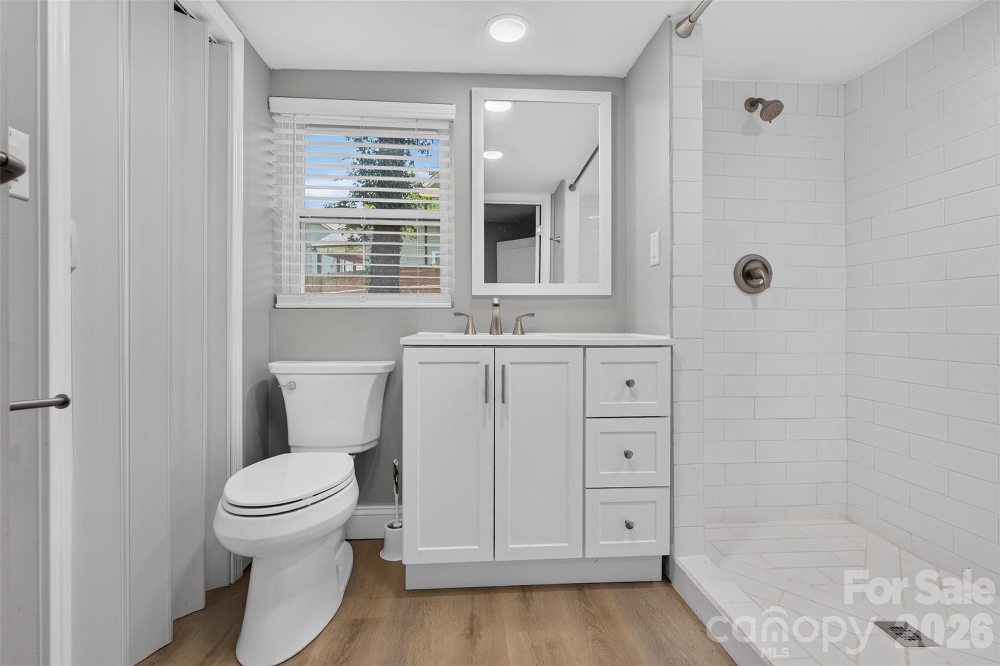 7040 Pear Tree Road — Charlotte