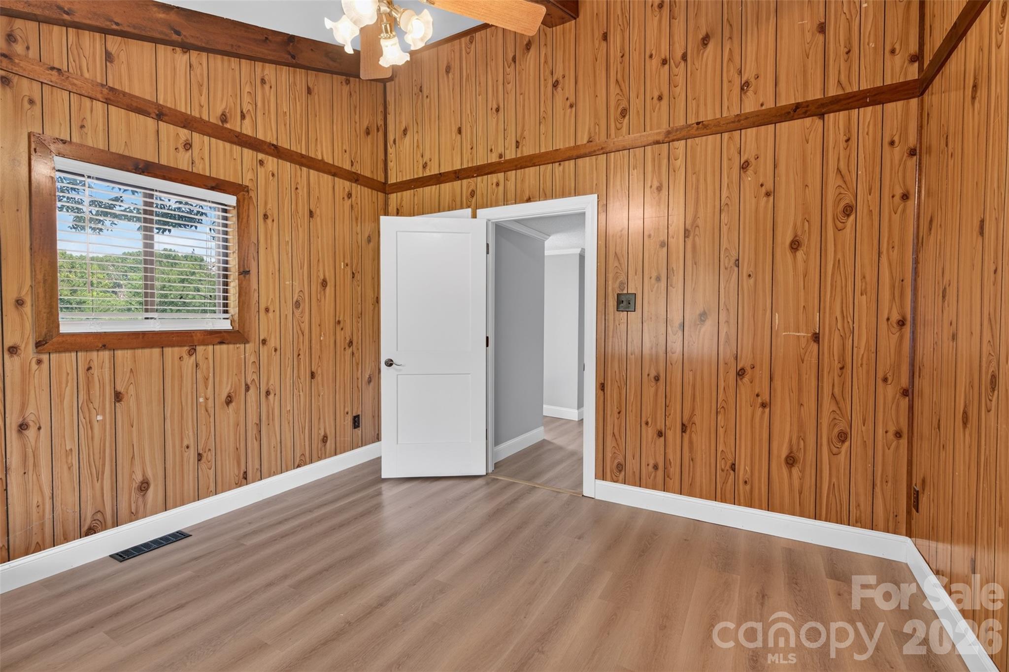 7040 Pear Tree Road — Charlotte