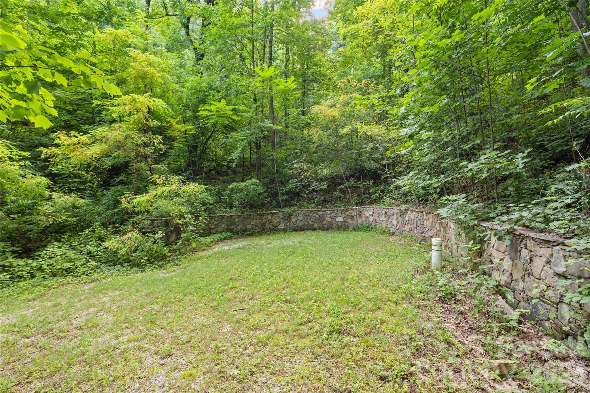 1915 Creston Drive — Black Mountain
