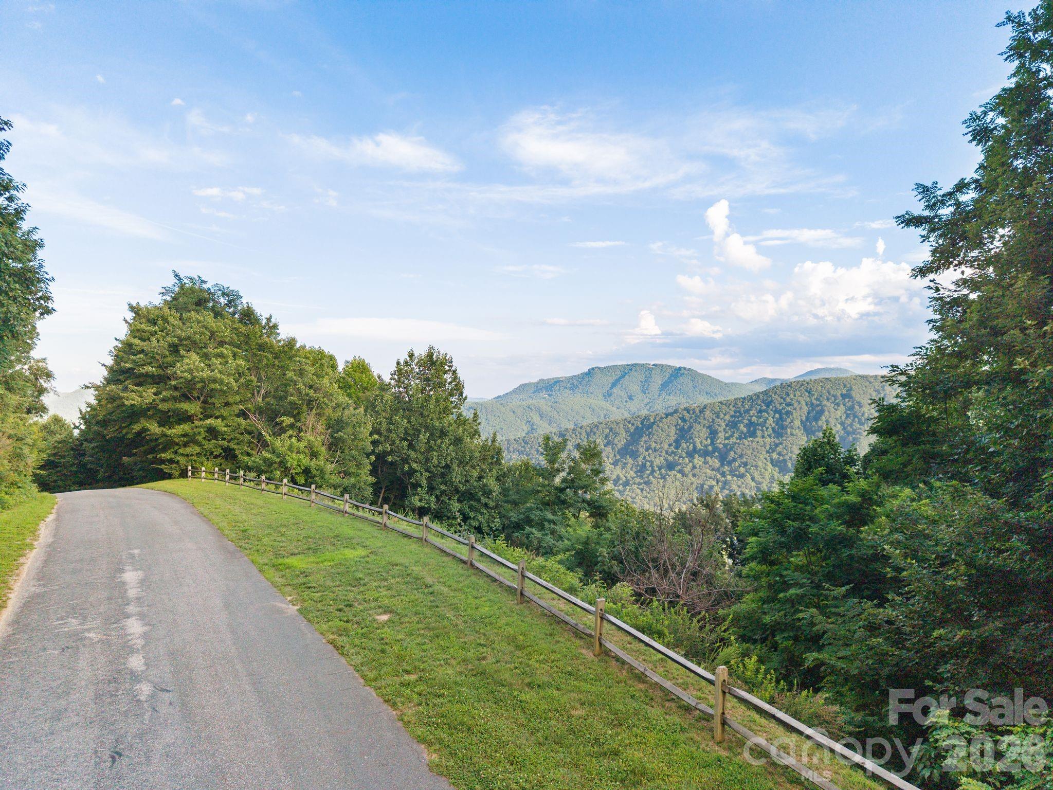 1915 Creston Drive — Black Mountain