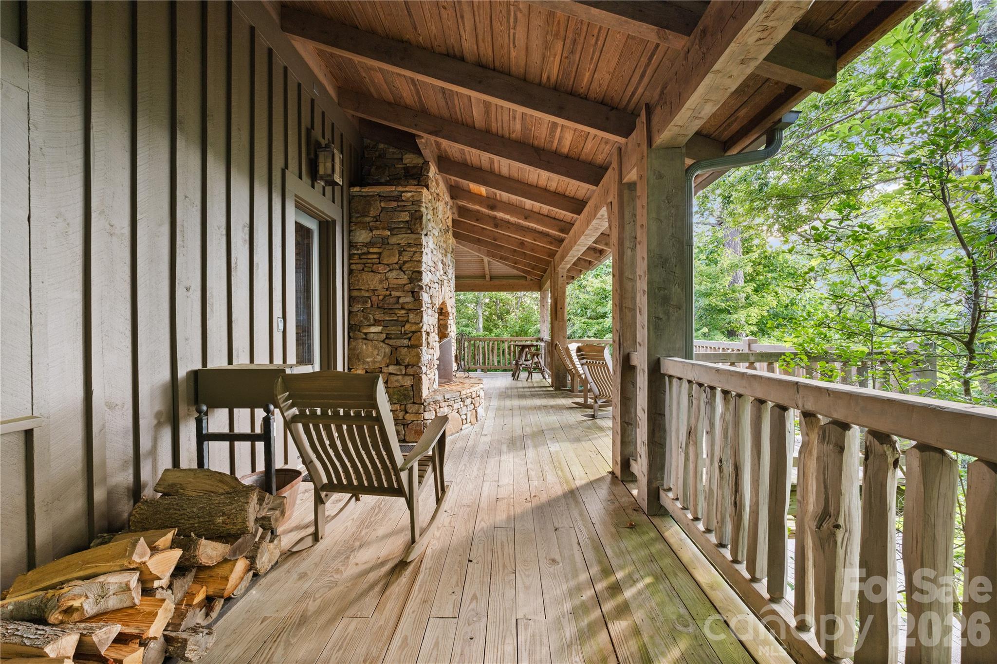 1915 Creston Drive — Black Mountain