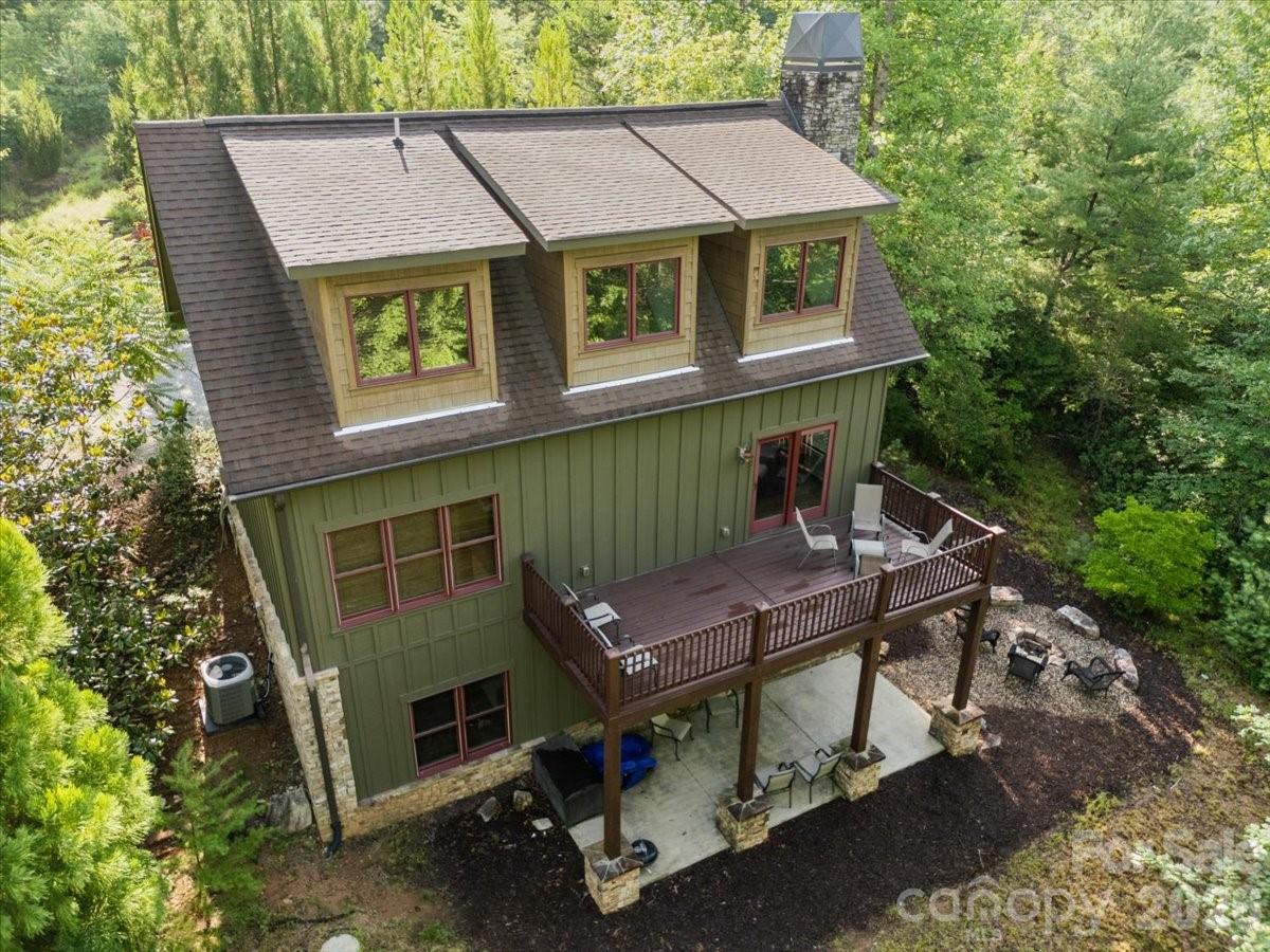 5021 Little Acre Road — Nebo