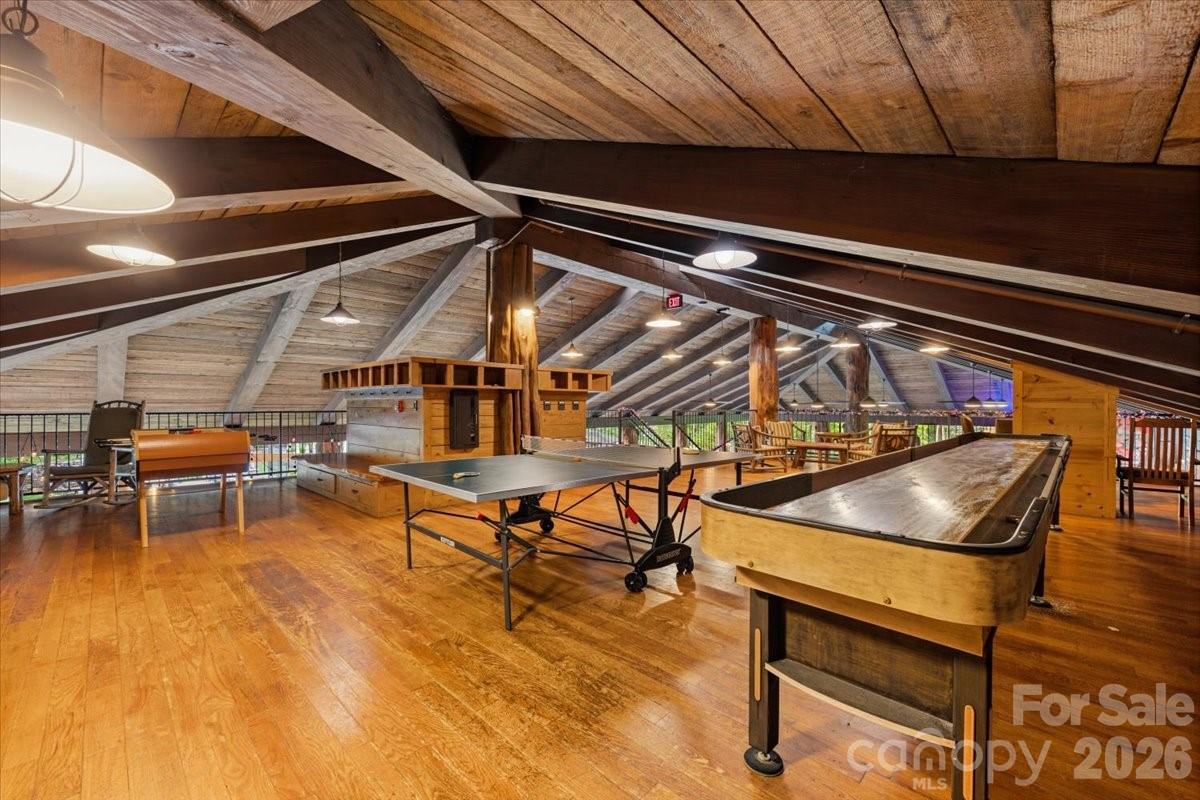 5021 Little Acre Road — Nebo