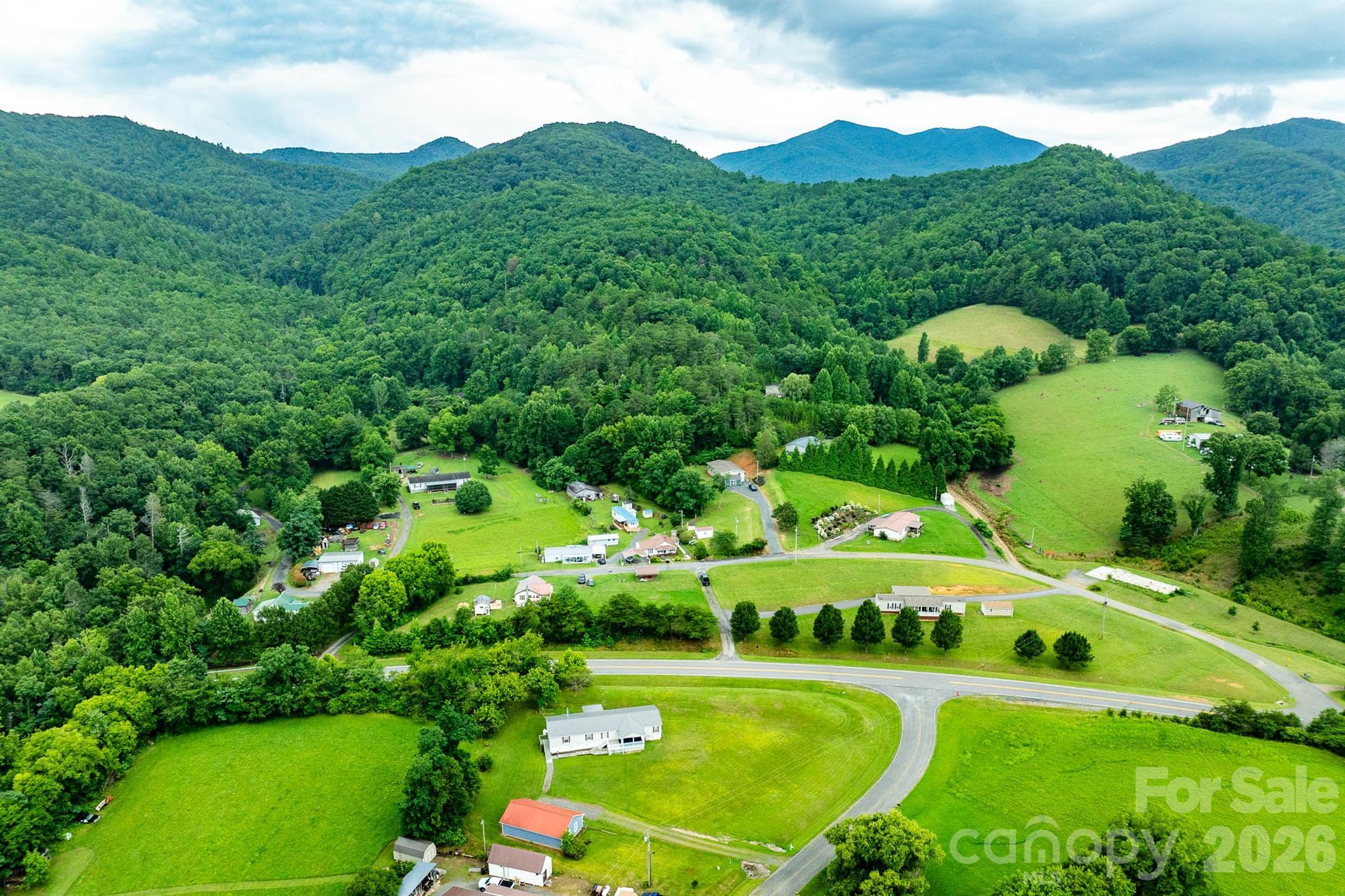 755 Fairview Loop — Hot Springs