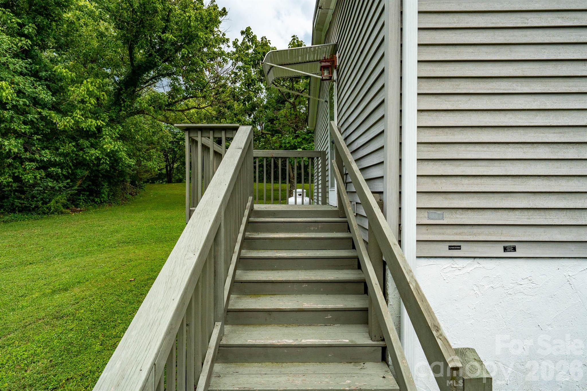 755 Fairview Loop — Hot Springs