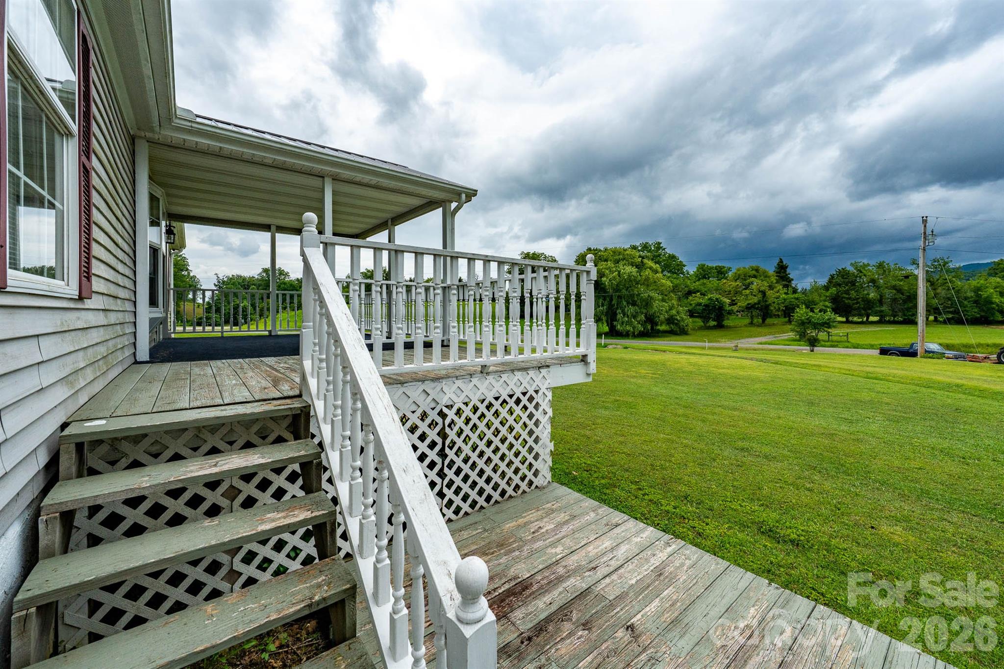 755 Fairview Loop — Hot Springs