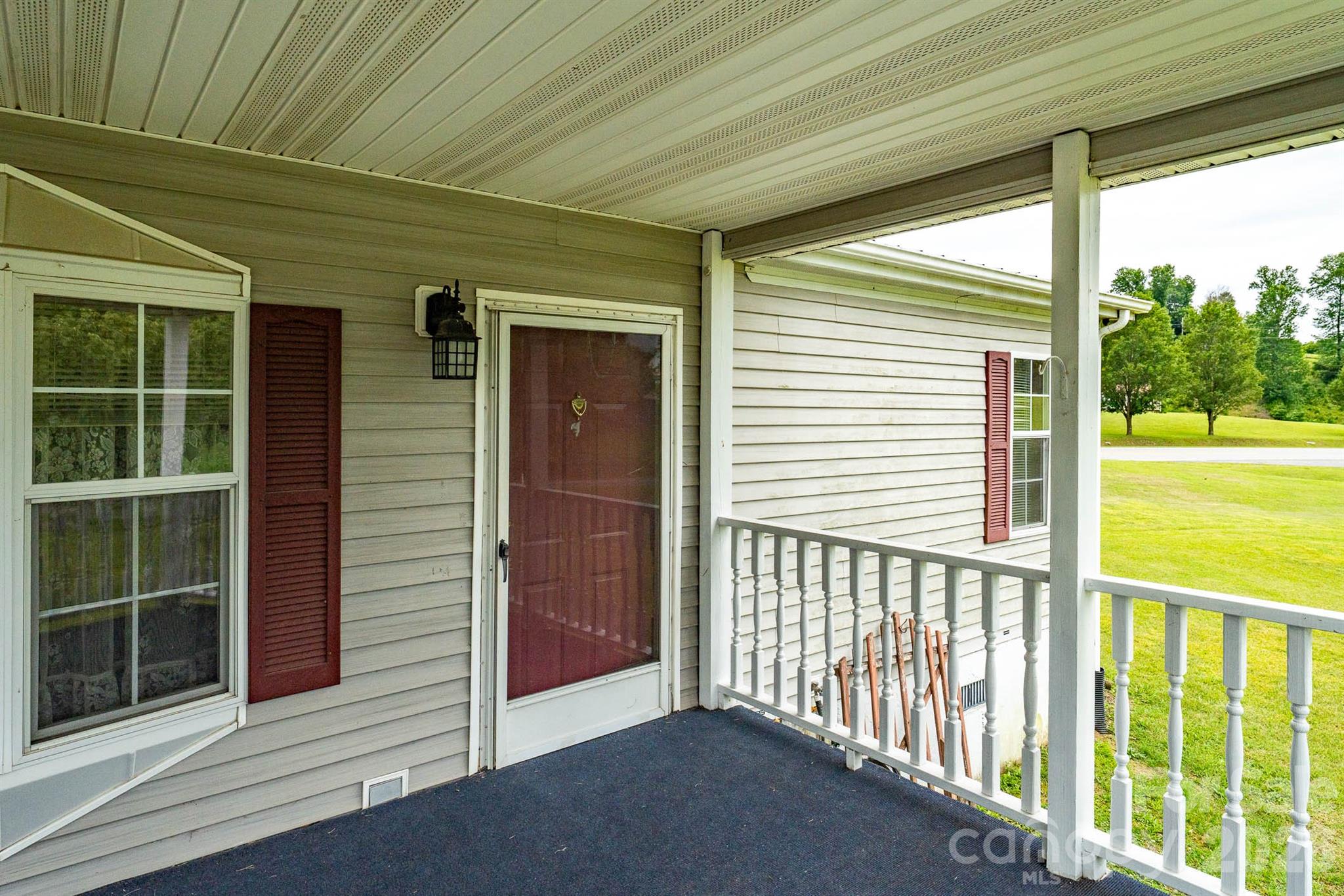 755 Fairview Loop — Hot Springs