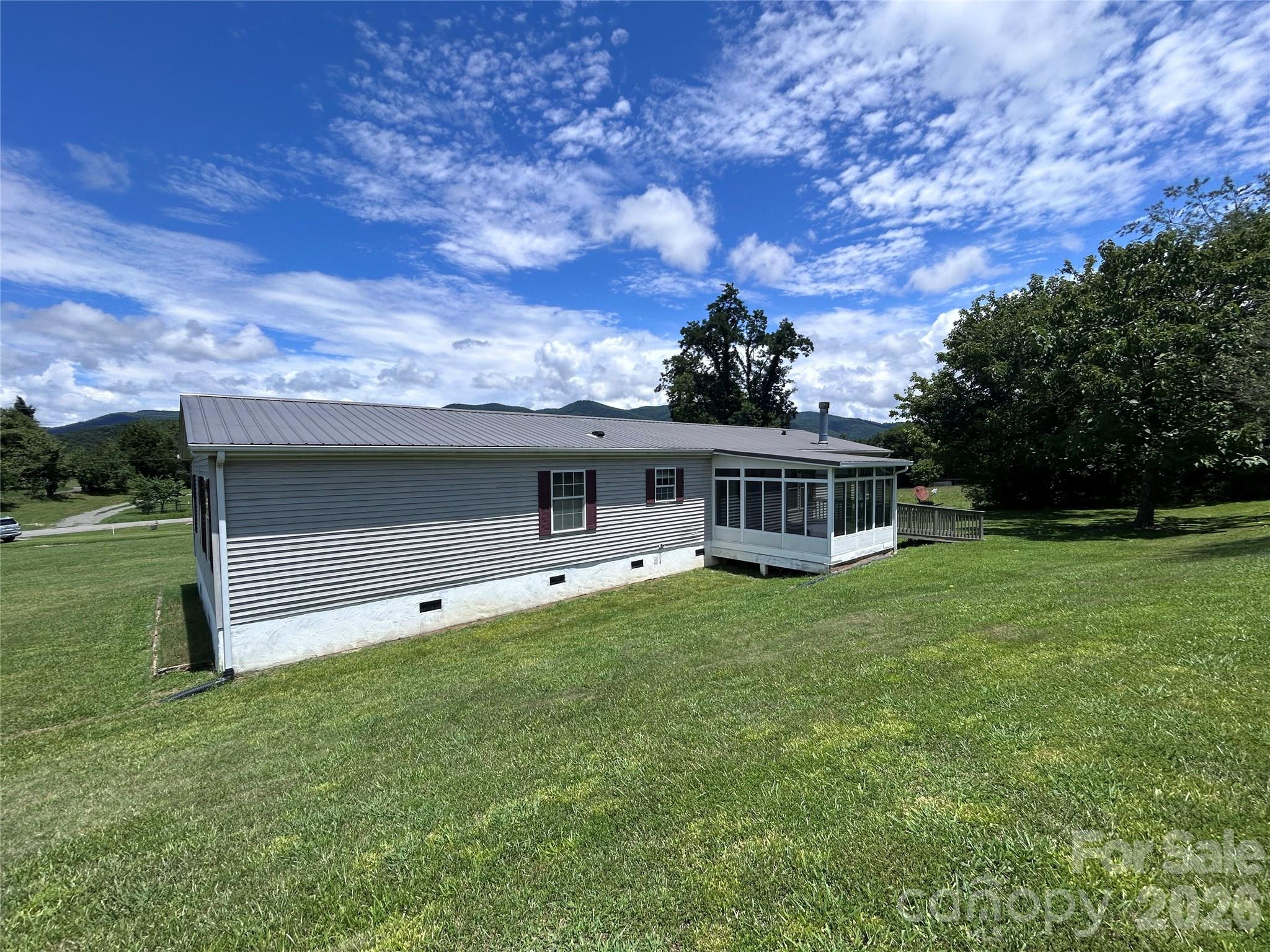 755 Fairview Loop — Hot Springs