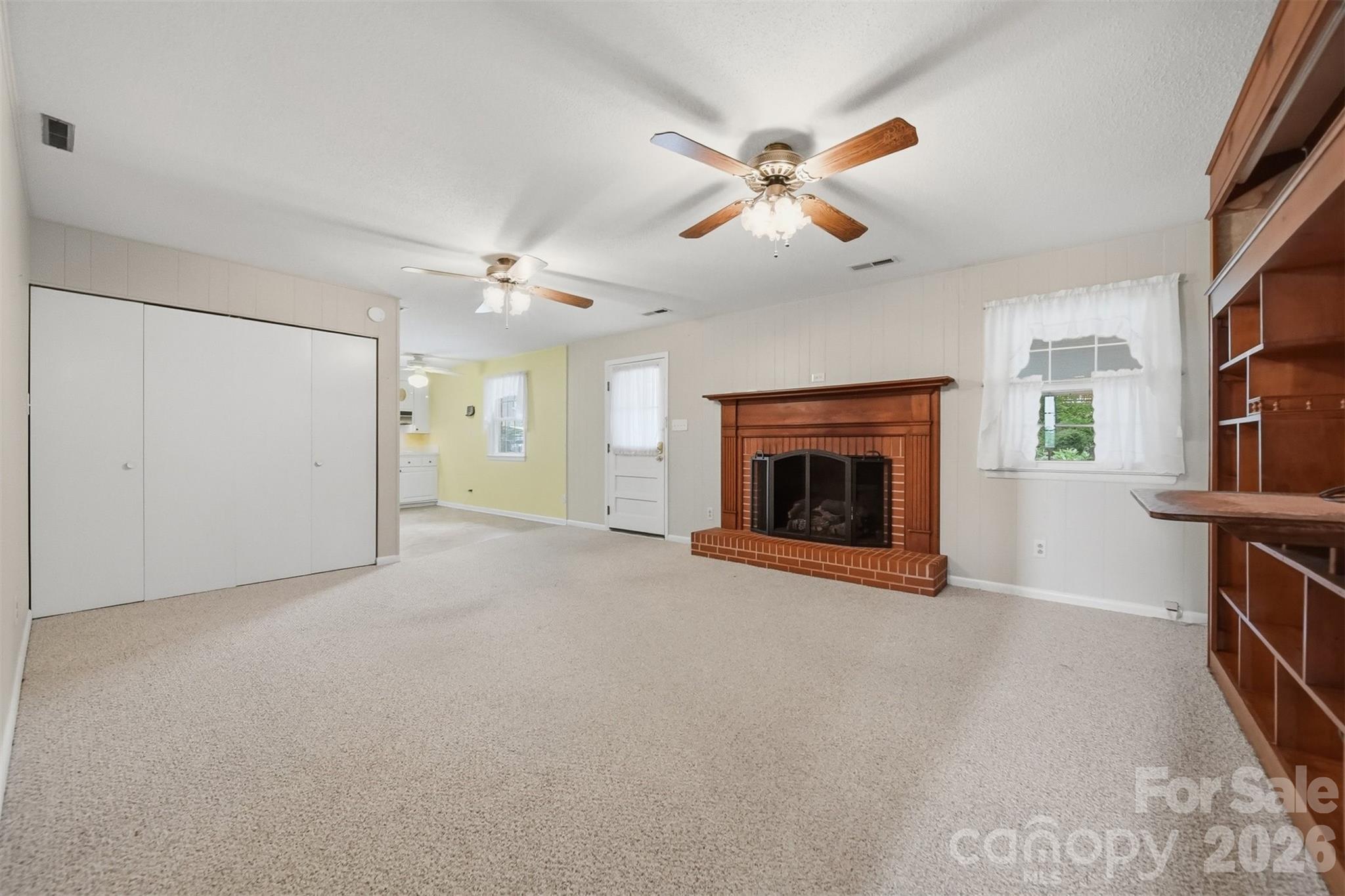 466 Shiloh Church Road — Hickory