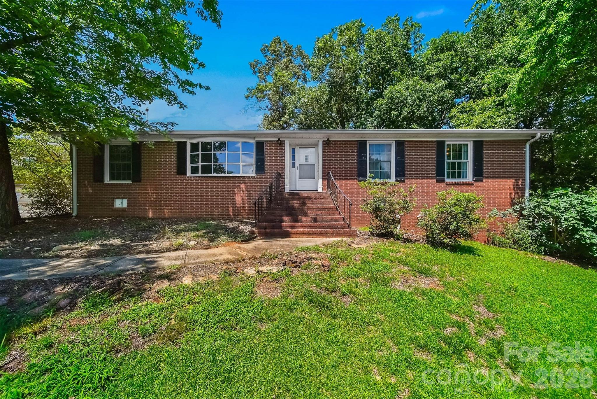 466 Shiloh Church Road — Hickory