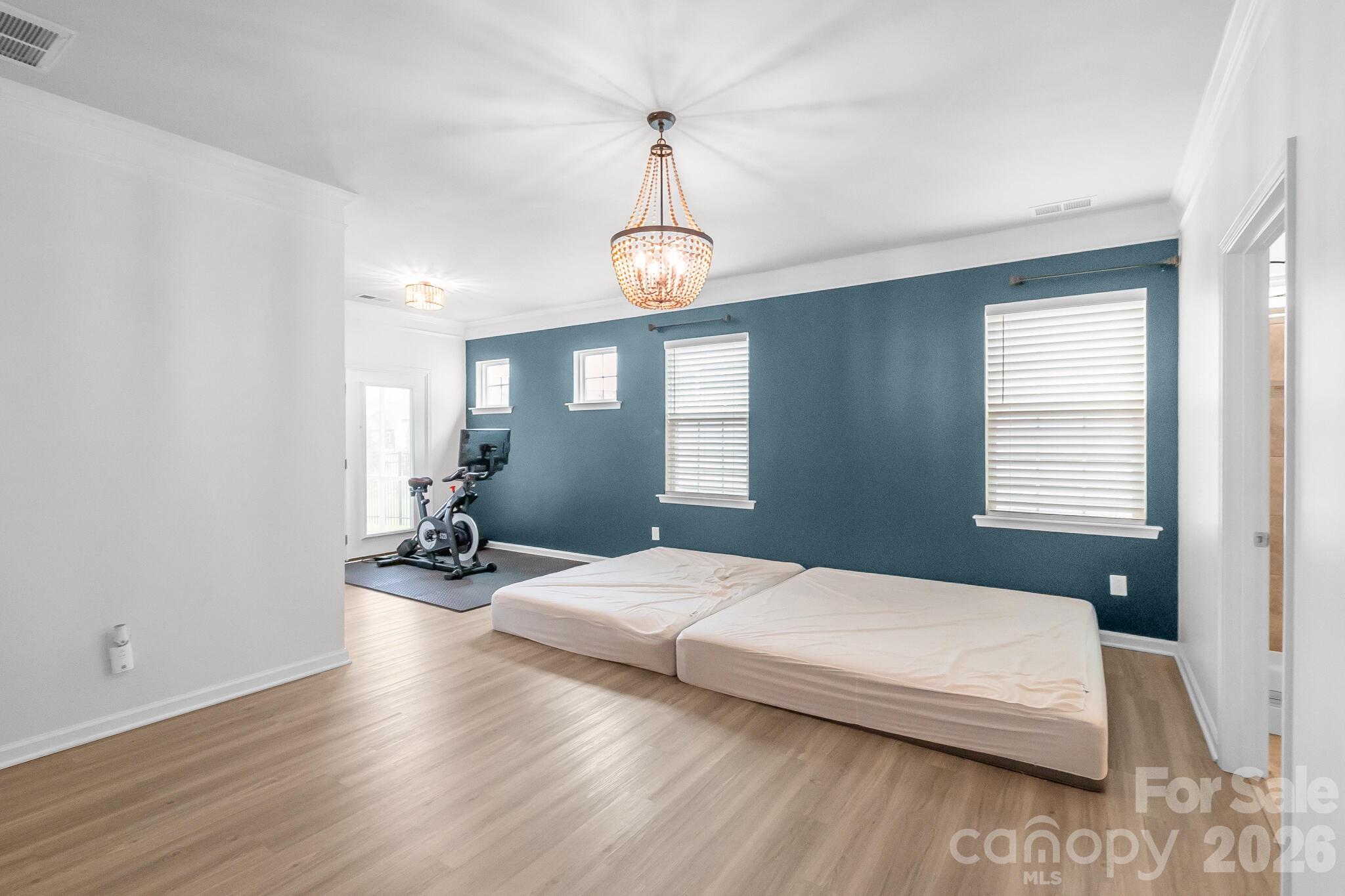 13007 Canterbury Castle Drive — Charlotte