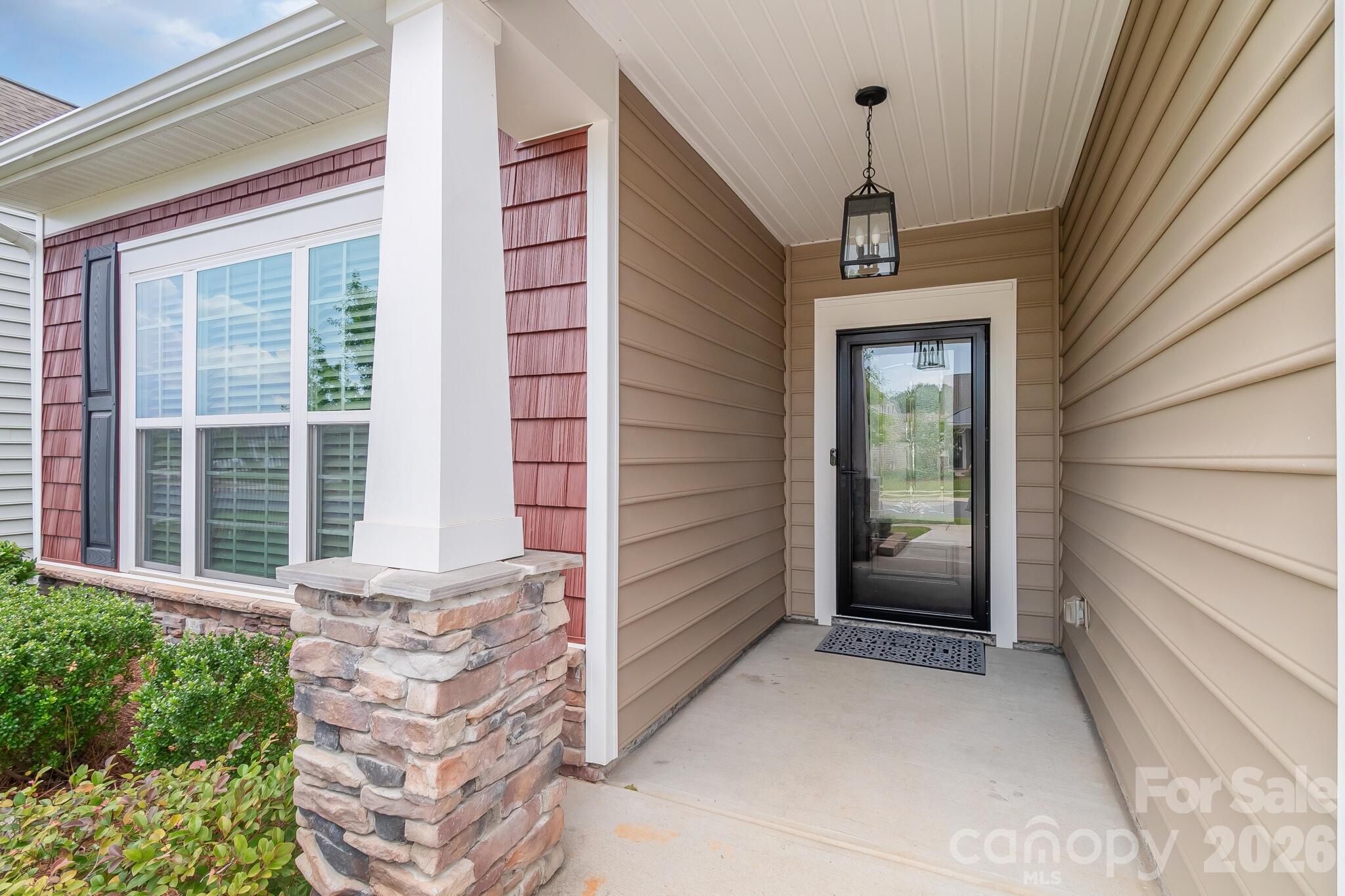 13007 Canterbury Castle Drive — Charlotte