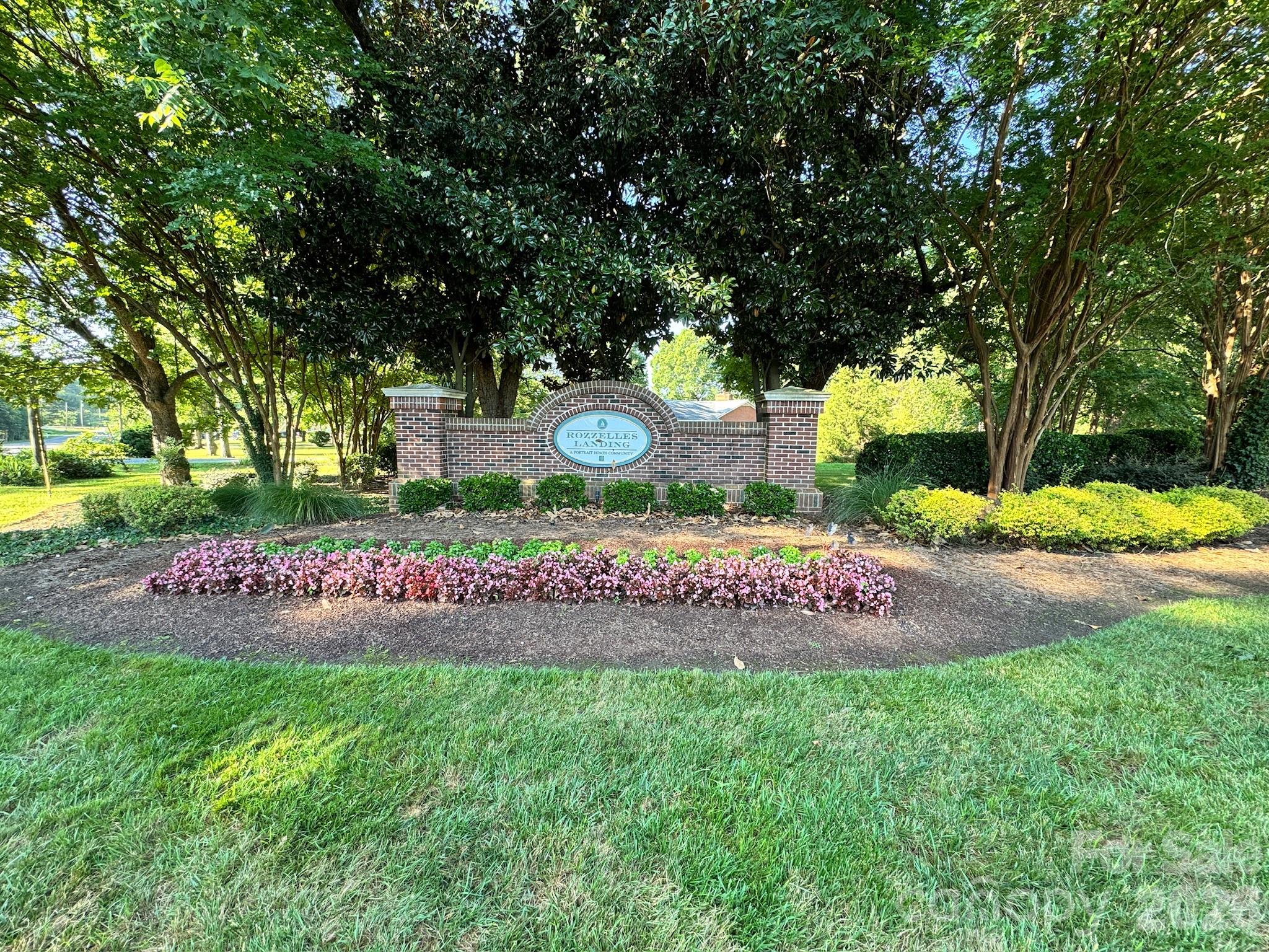 2638 Rozzelles Landing Drive — Charlotte