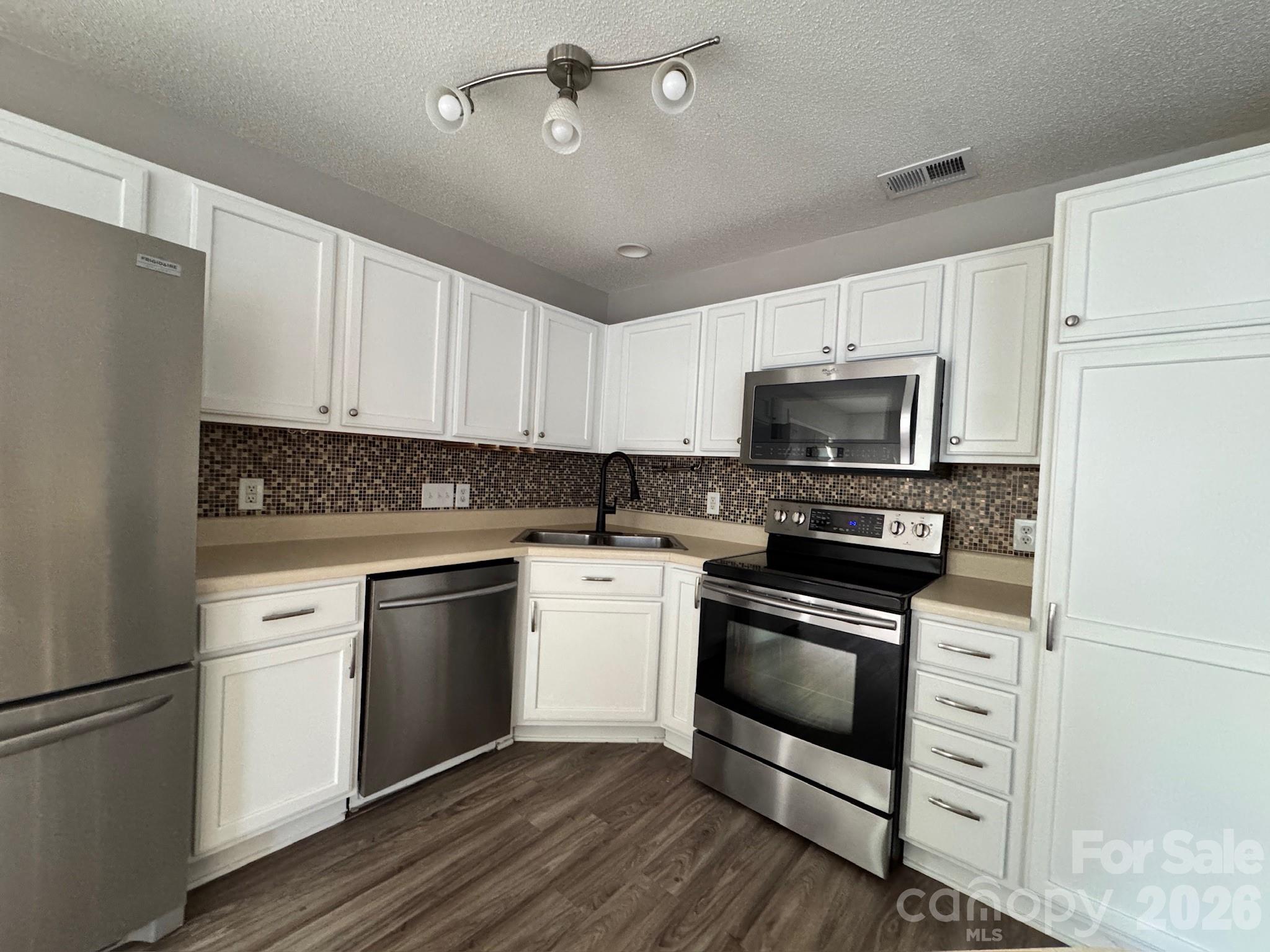 2638 Rozzelles Landing Drive — Charlotte