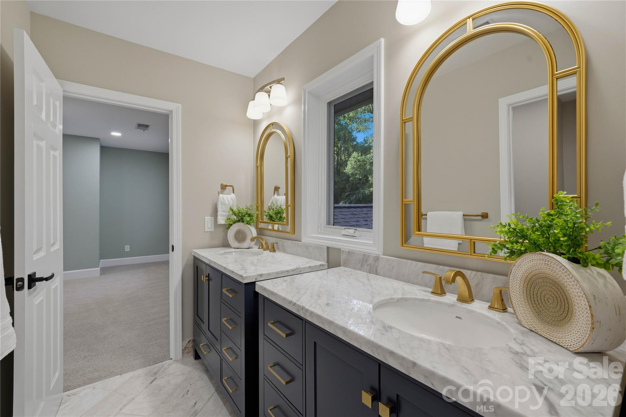 5023 Gorham Drive — Charlotte