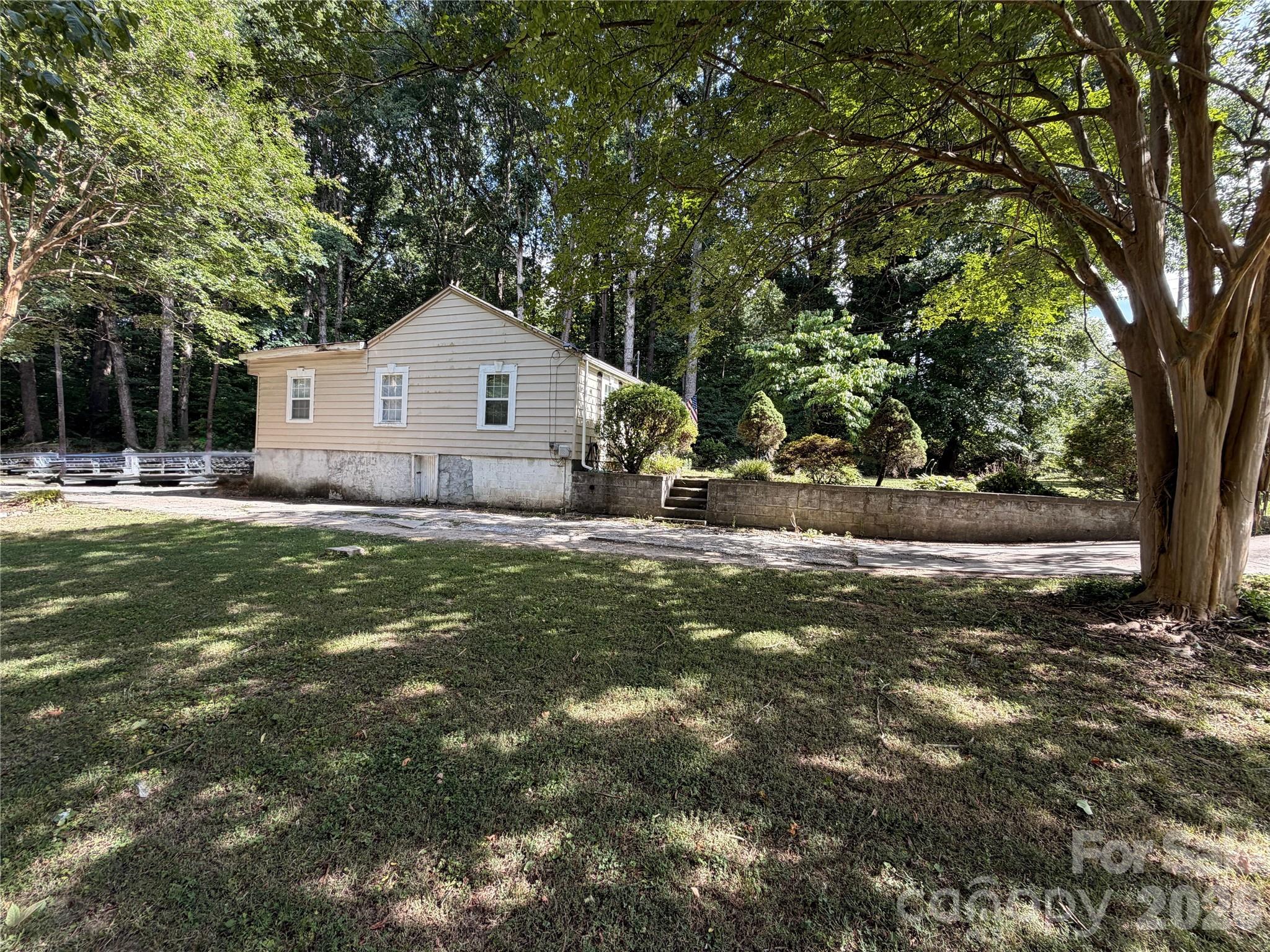 1818 Union Road — Gastonia