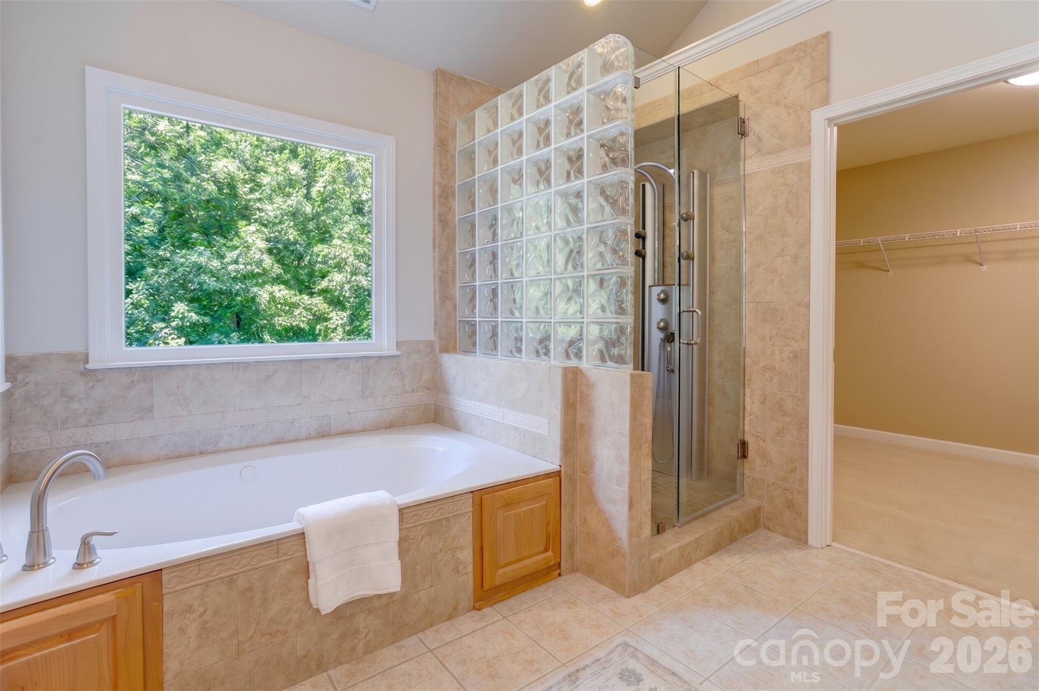 6015 Graburns Ford Drive — Charlotte
