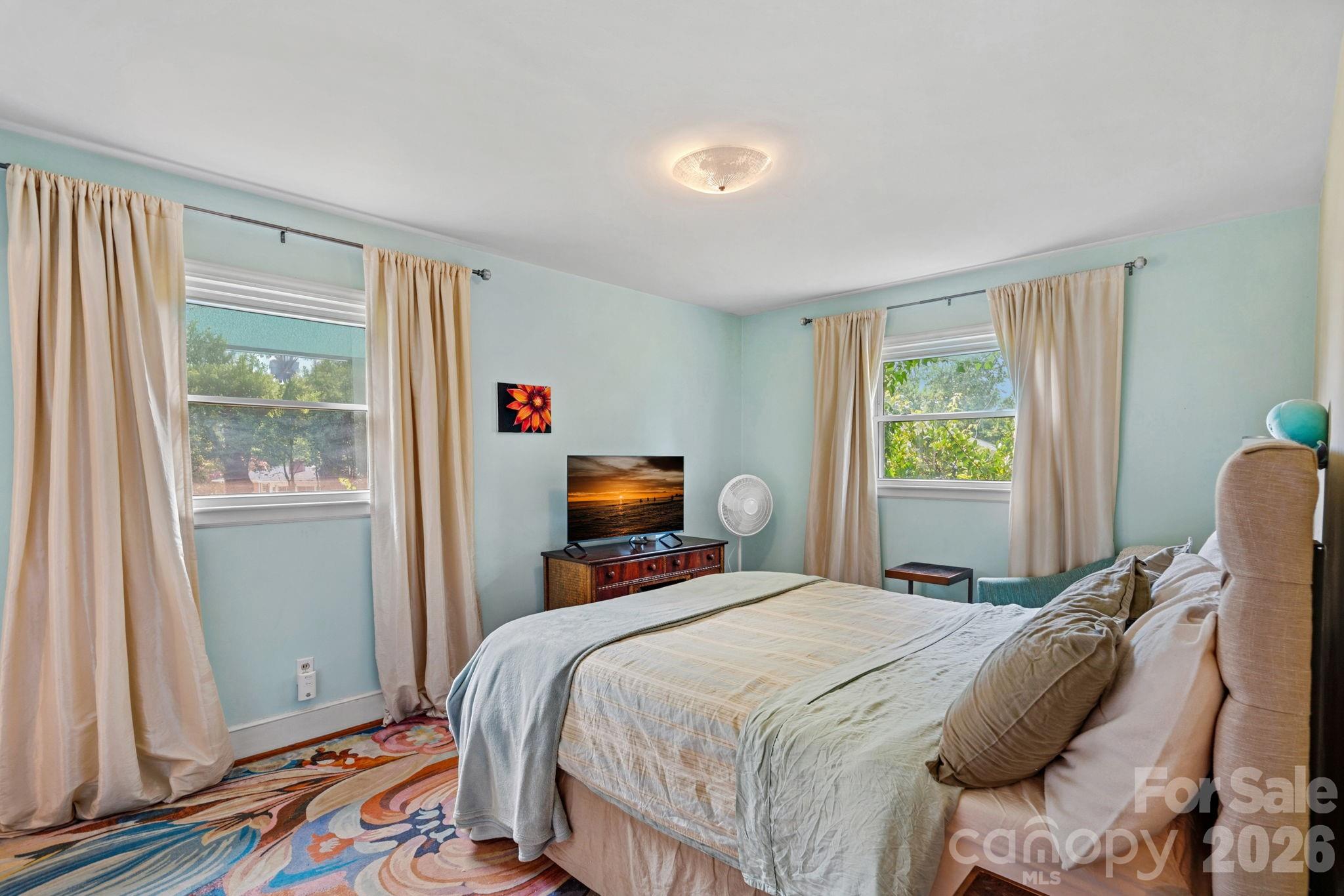 1600 Woodberry Road — Charlotte