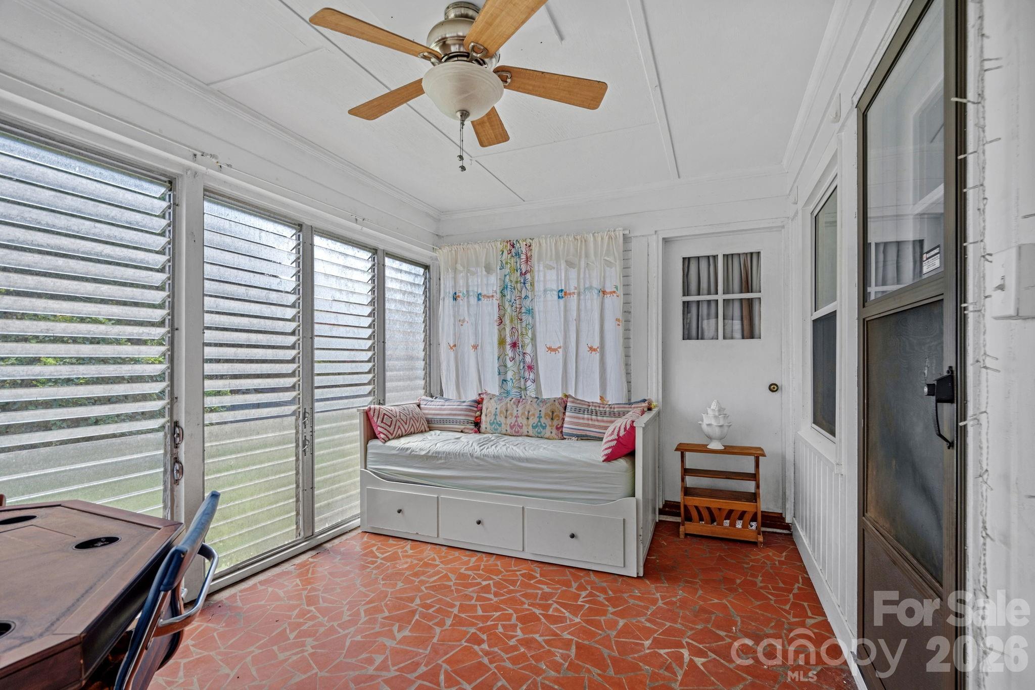 1600 Woodberry Road — Charlotte