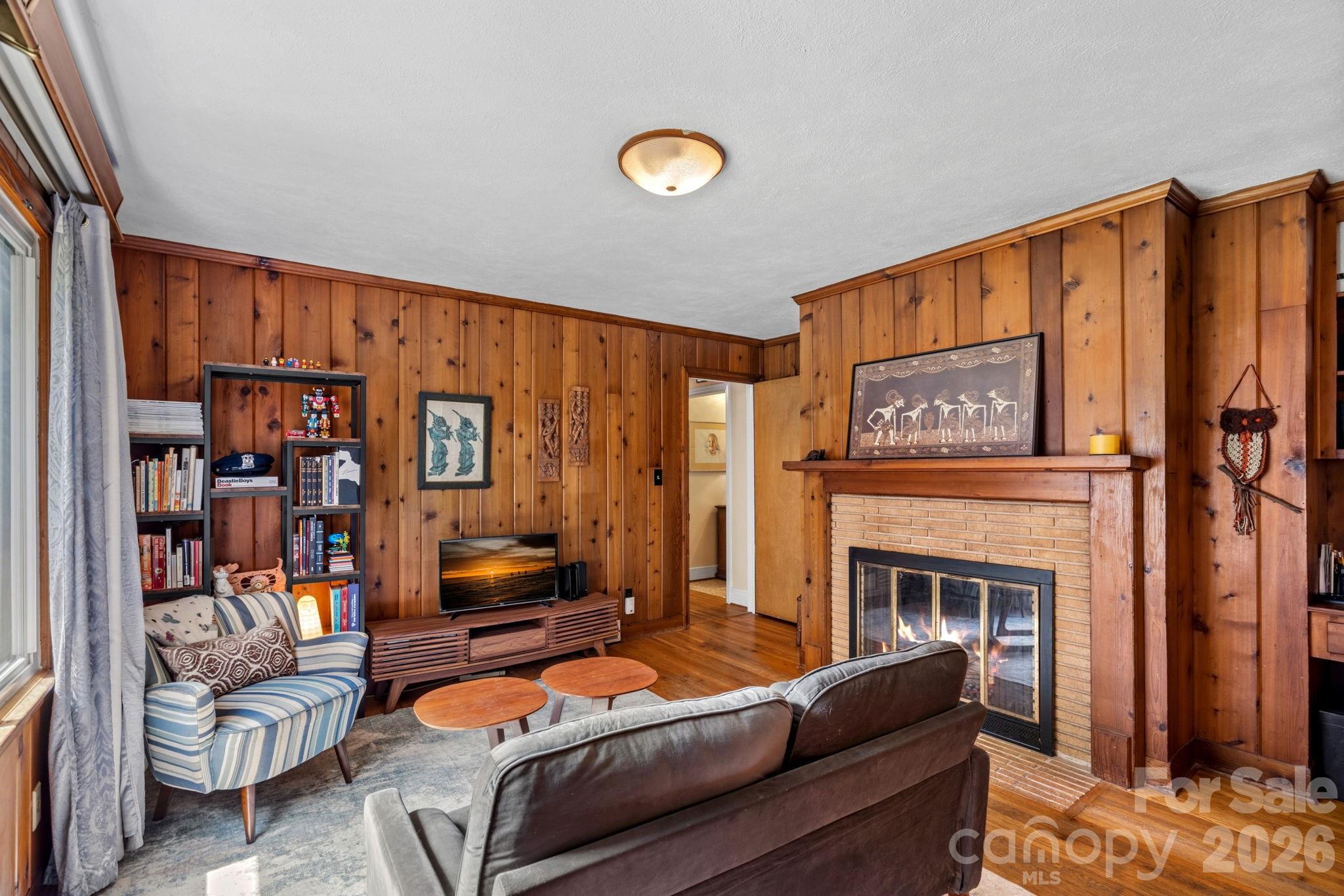 1600 Woodberry Road — Charlotte