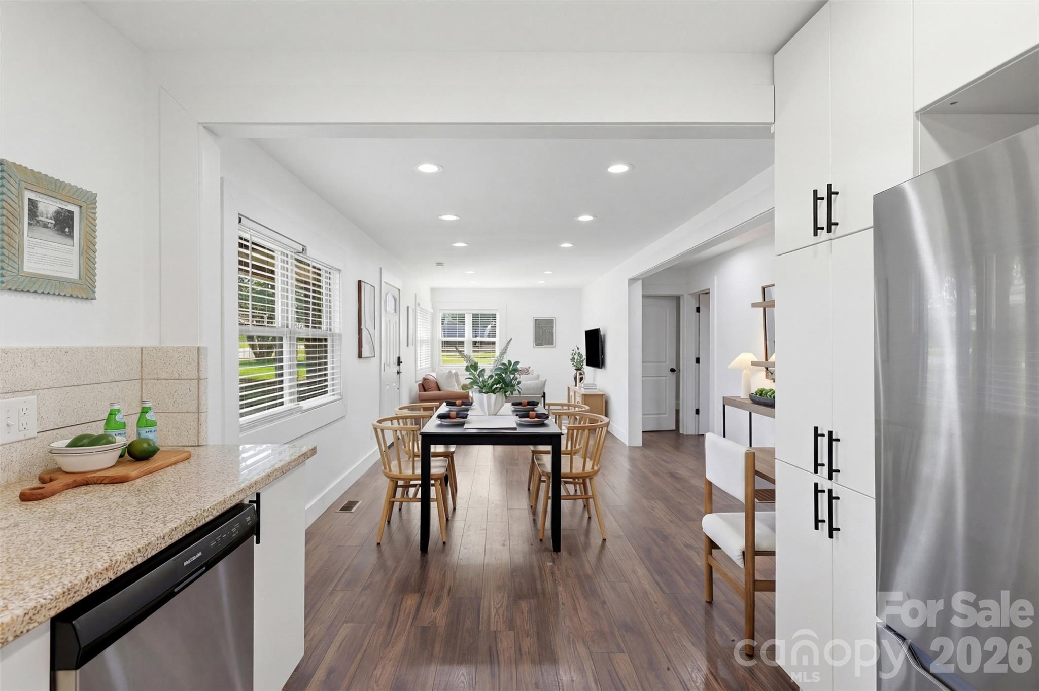 1642 Washington Avenue — Charlotte