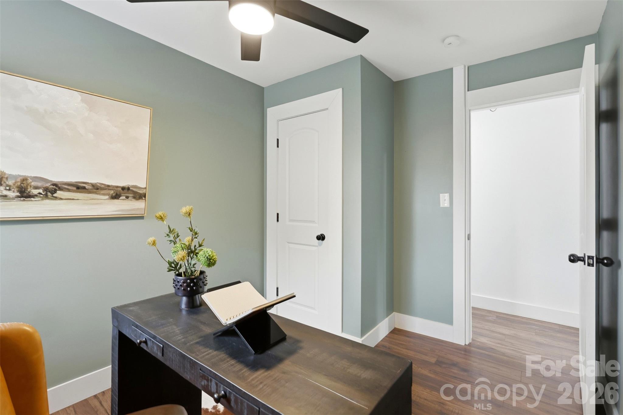 1642 Washington Avenue — Charlotte