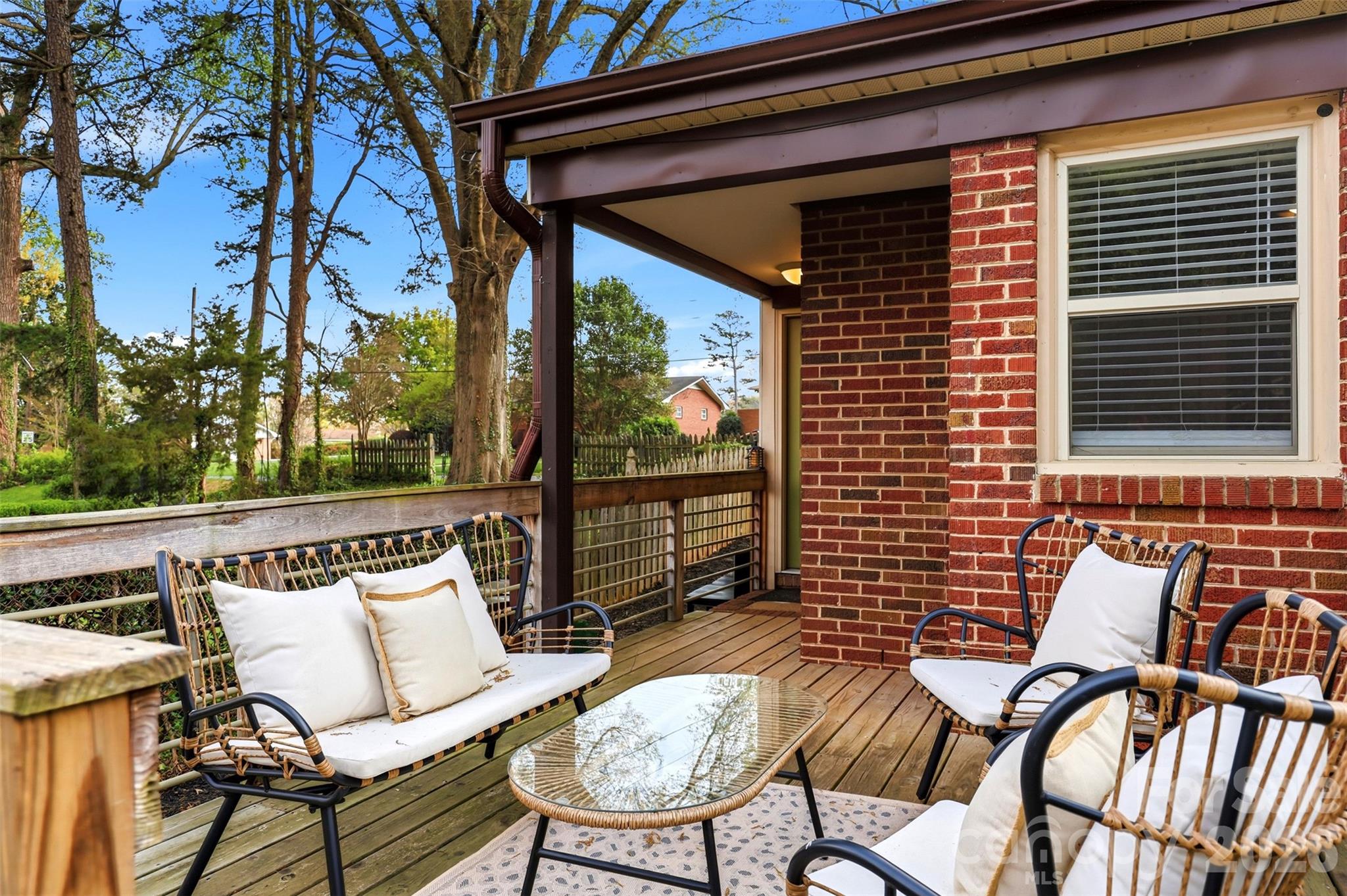 1642 Washington Avenue — Charlotte