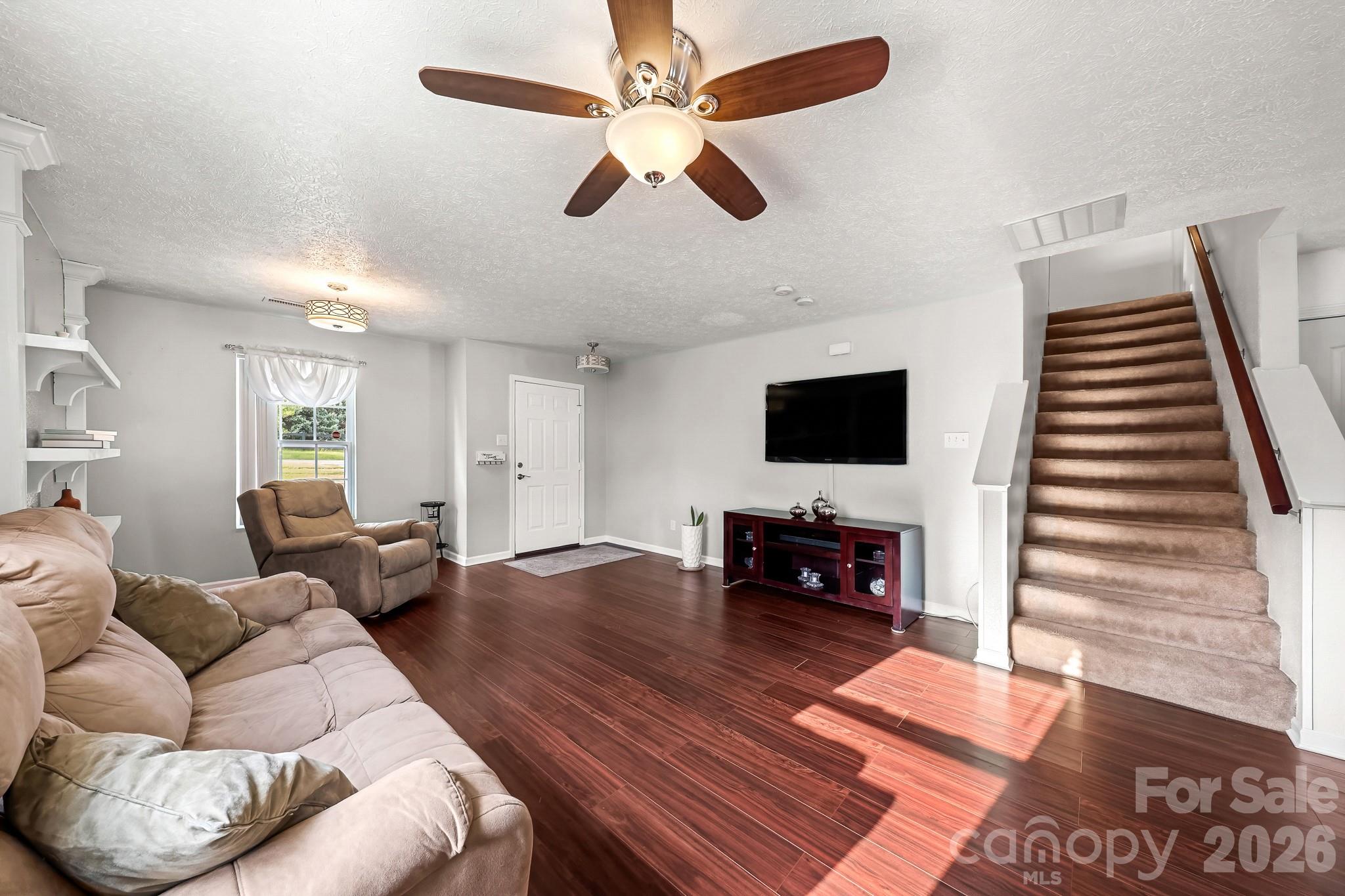 191 Old Carriage Road — Clover