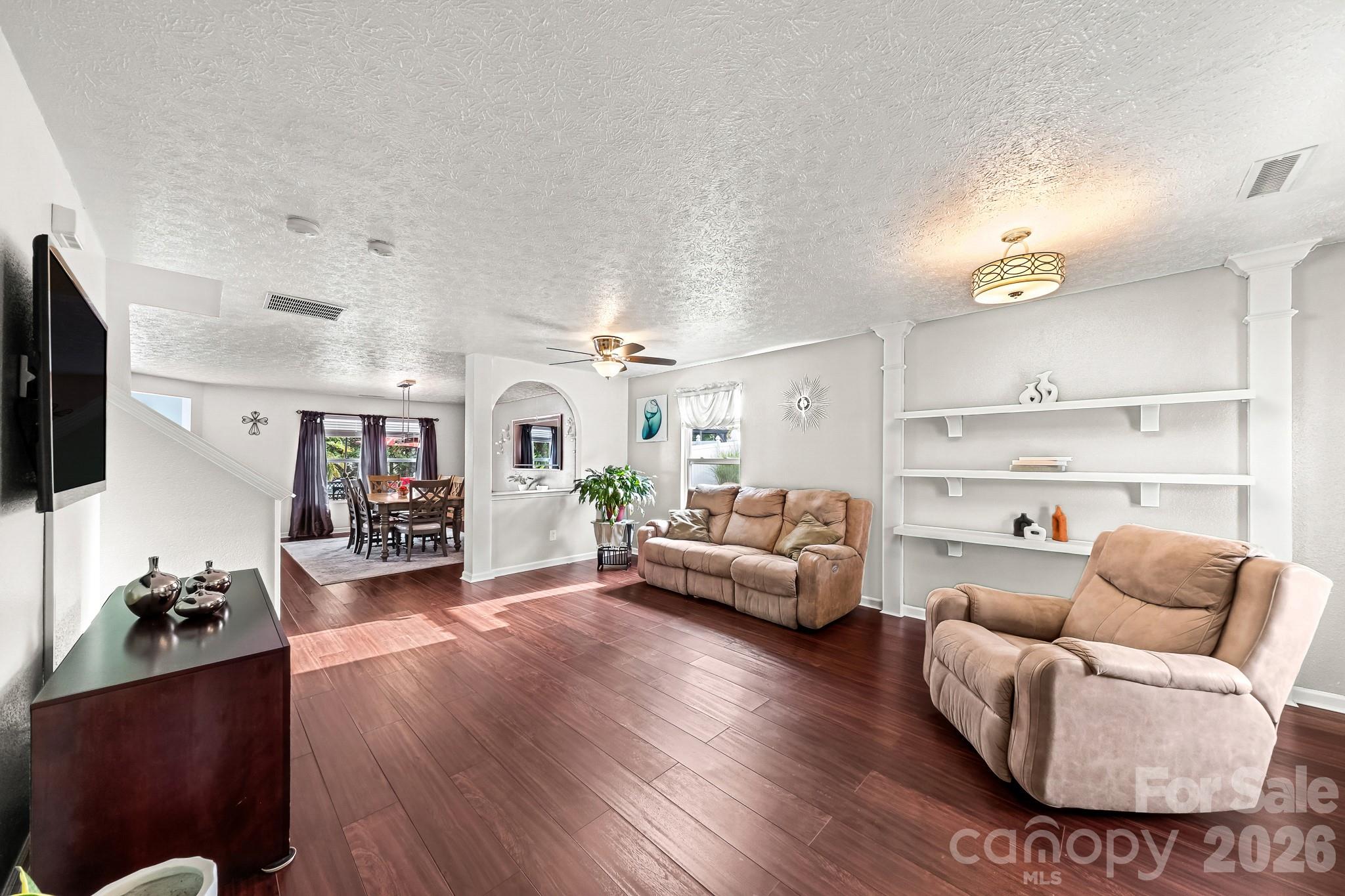 191 Old Carriage Road — Clover