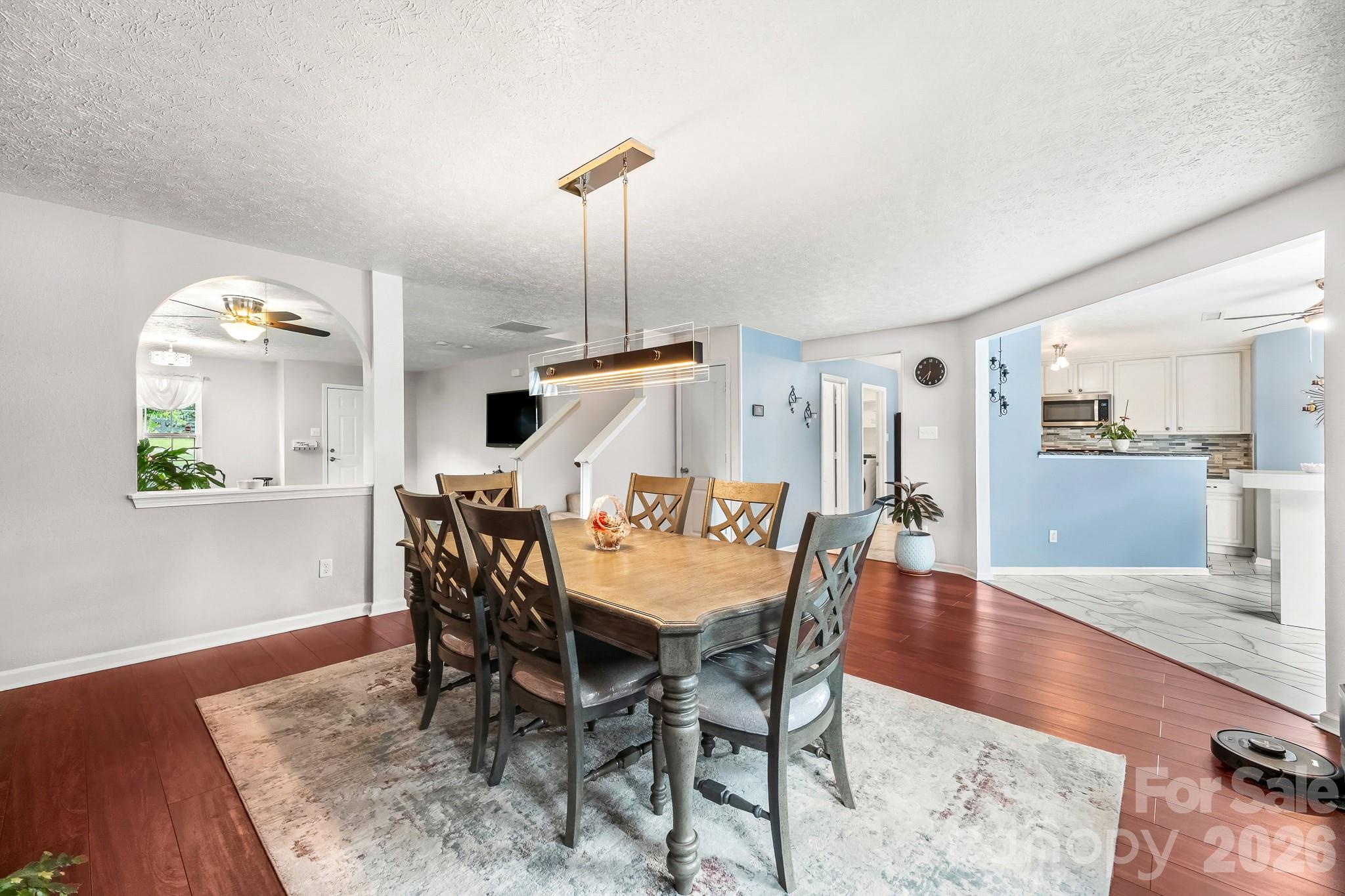 191 Old Carriage Road — Clover
