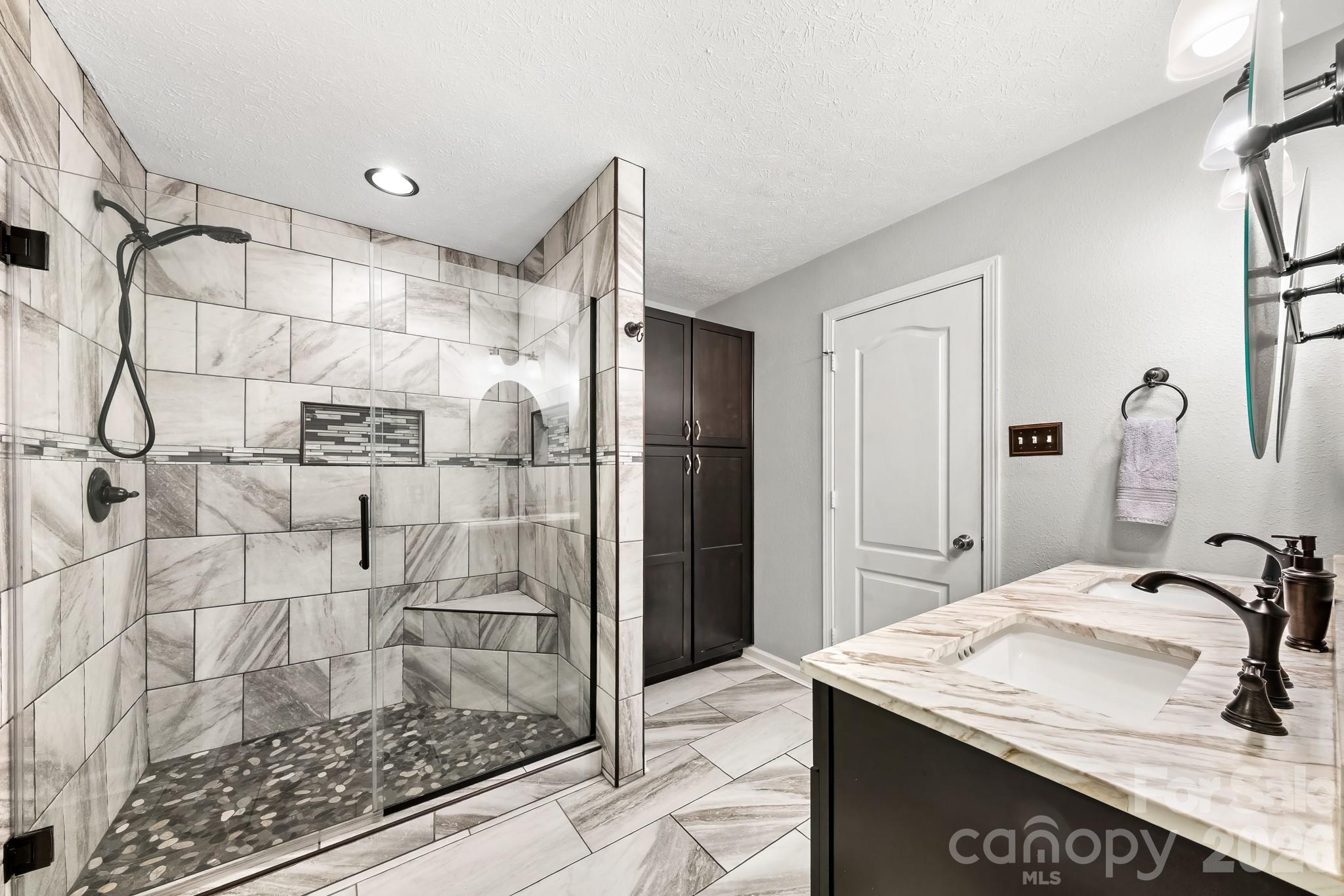 191 Old Carriage Road — Clover
