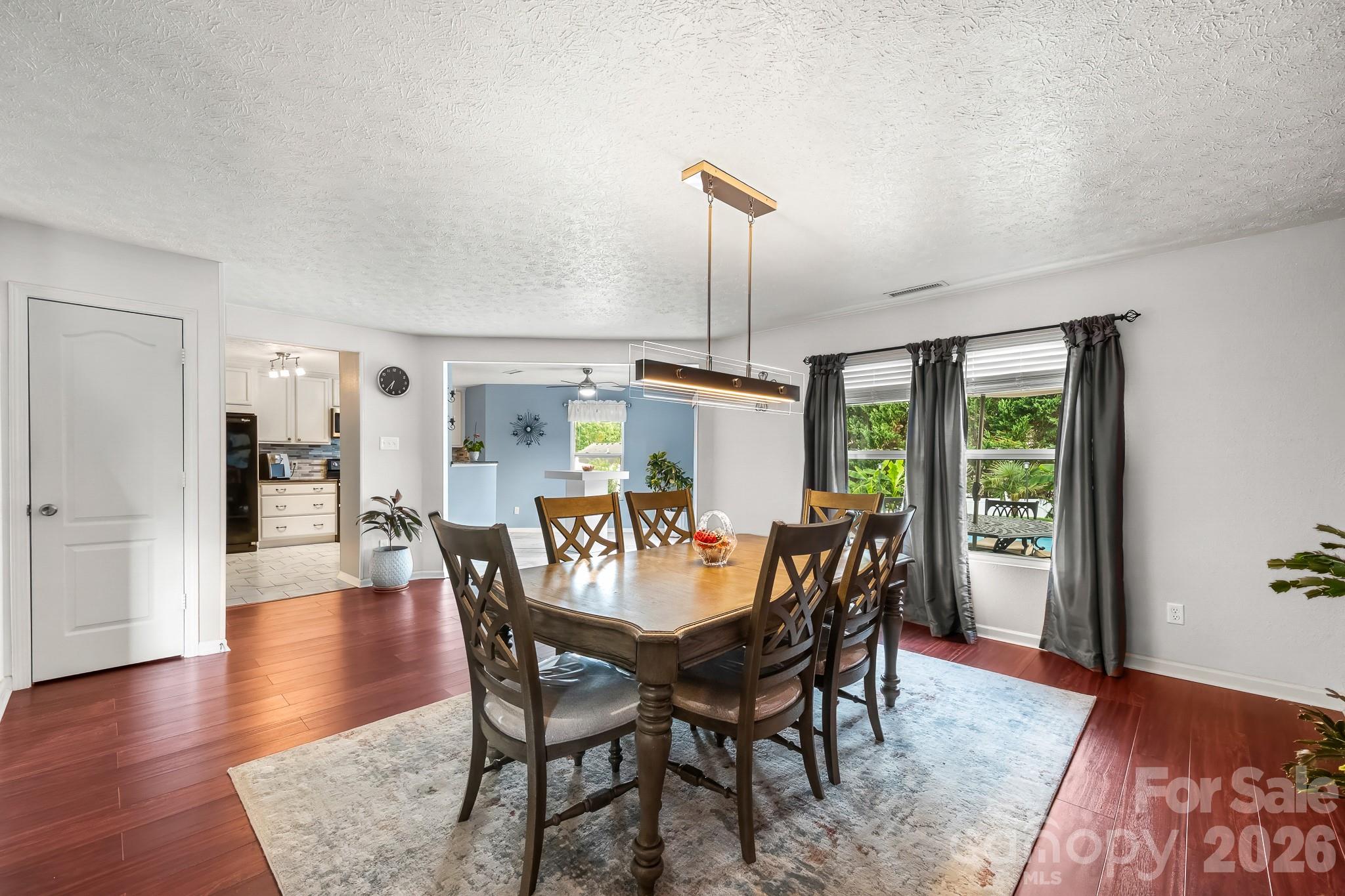 191 Old Carriage Road — Clover