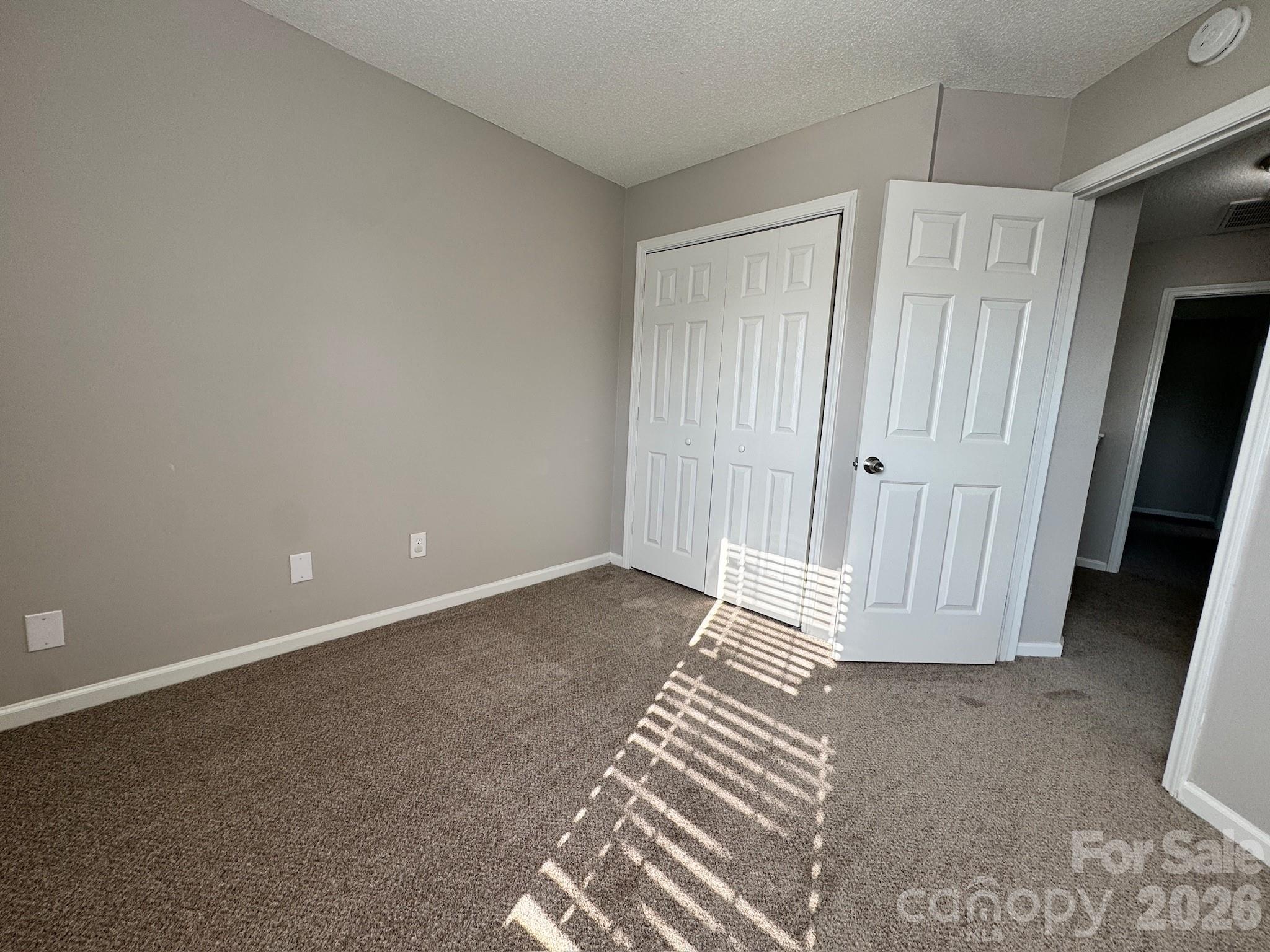 12601 Cumberland Crest Drive — Huntersville